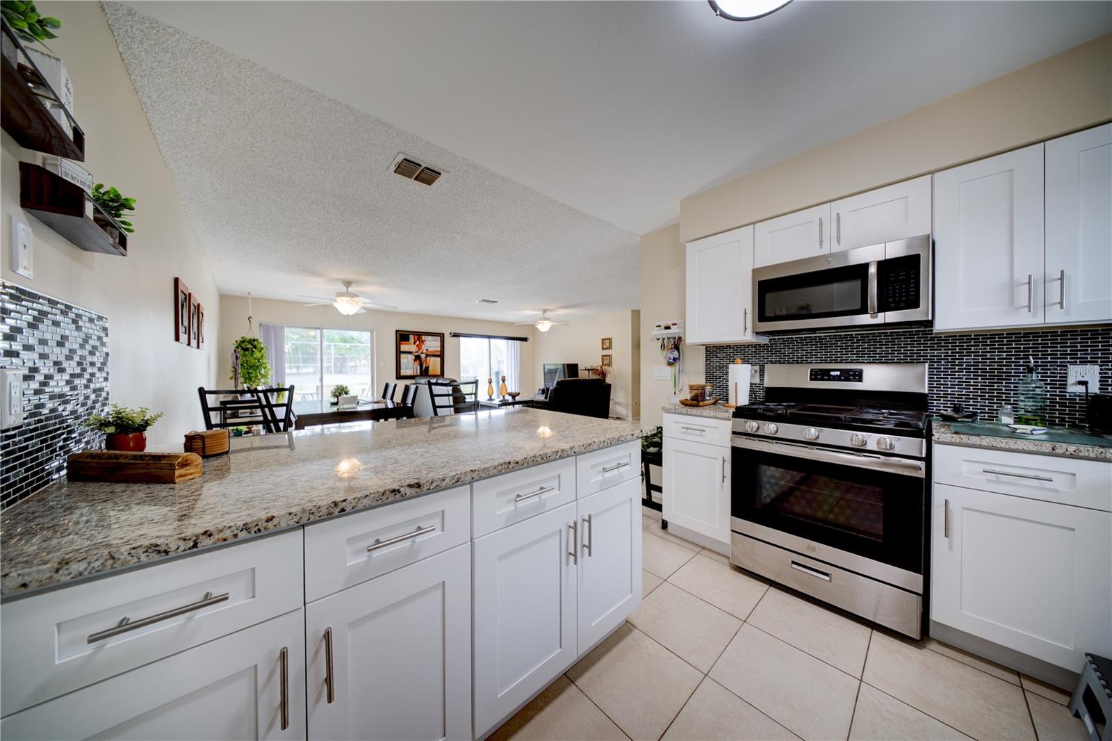 Image 19 of 28 For 10726 Westbrook Drive