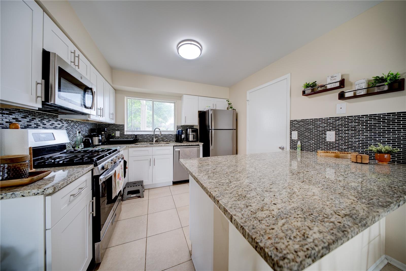 Image 22 of 28 For 10726 Westbrook Drive