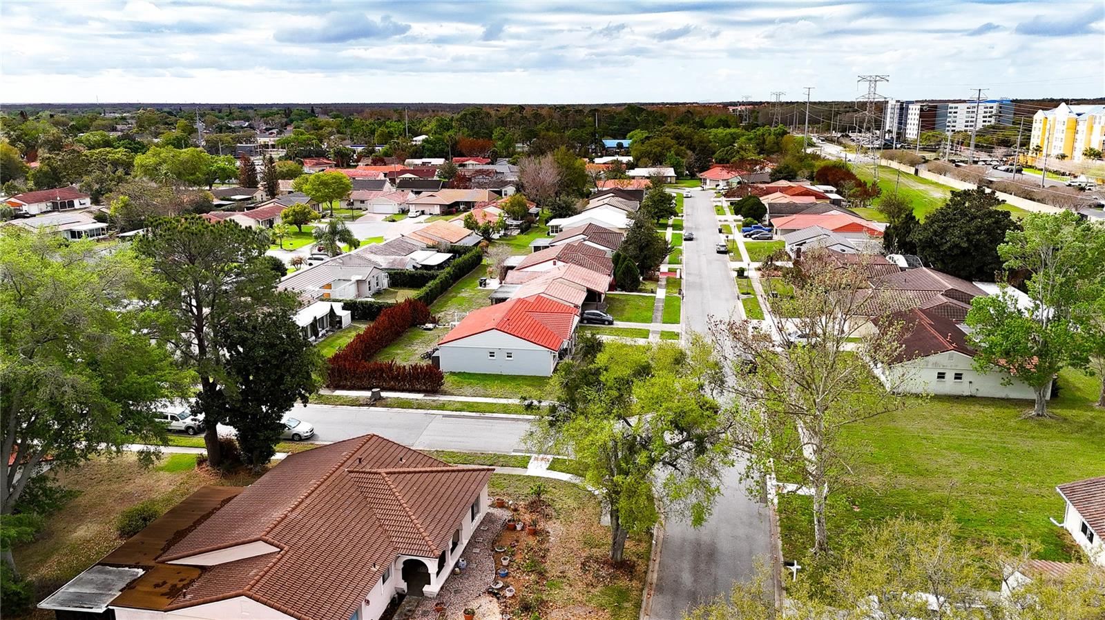 Image 25 of 28 For 10726 Westbrook Drive