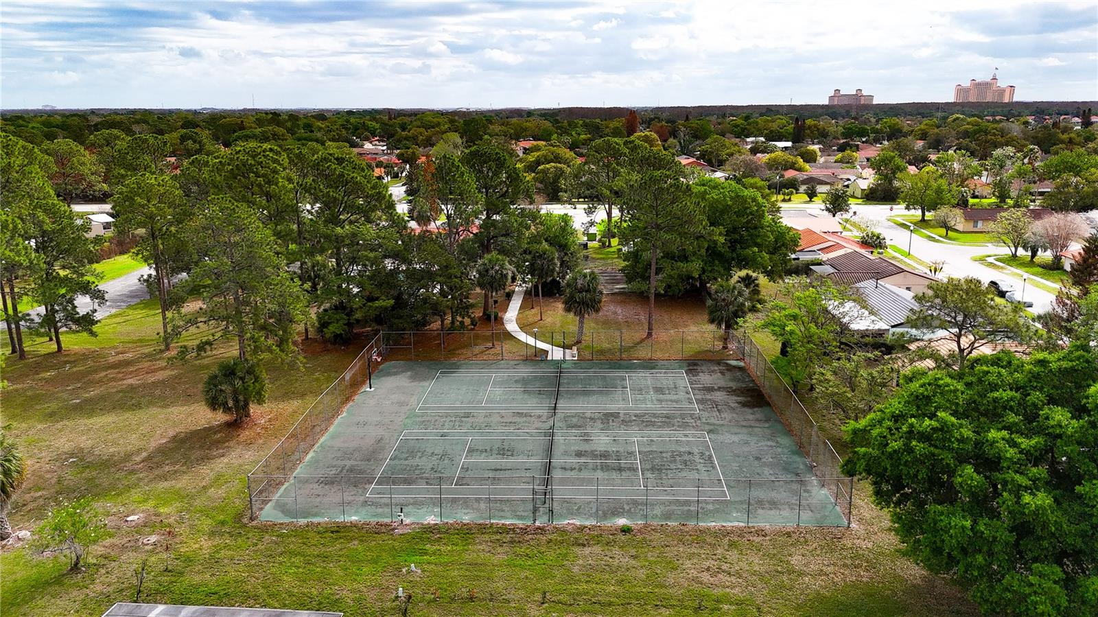 Image 26 of 28 For 10726 Westbrook Drive