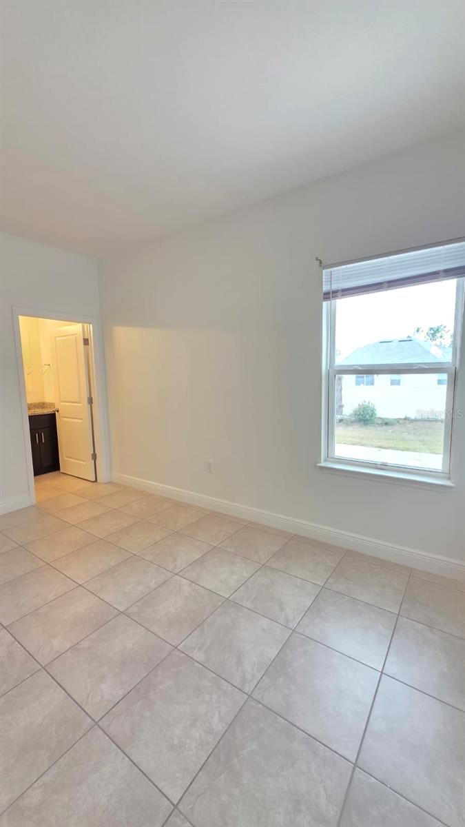 Image 8 of 19 For 684 Marion Oaks Manor