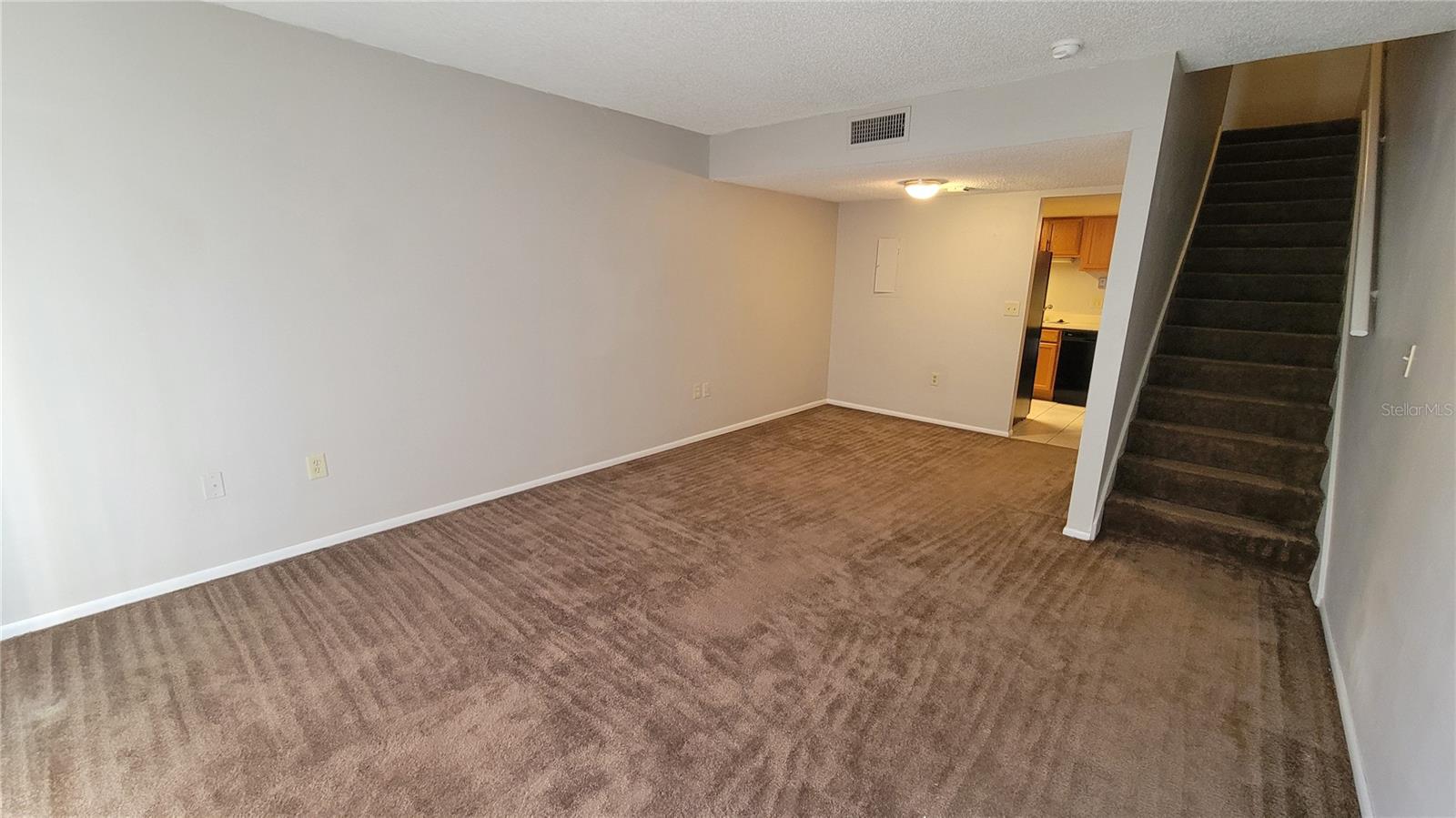 Image 16 of 54 For 4155 Semoran Boulevard 4