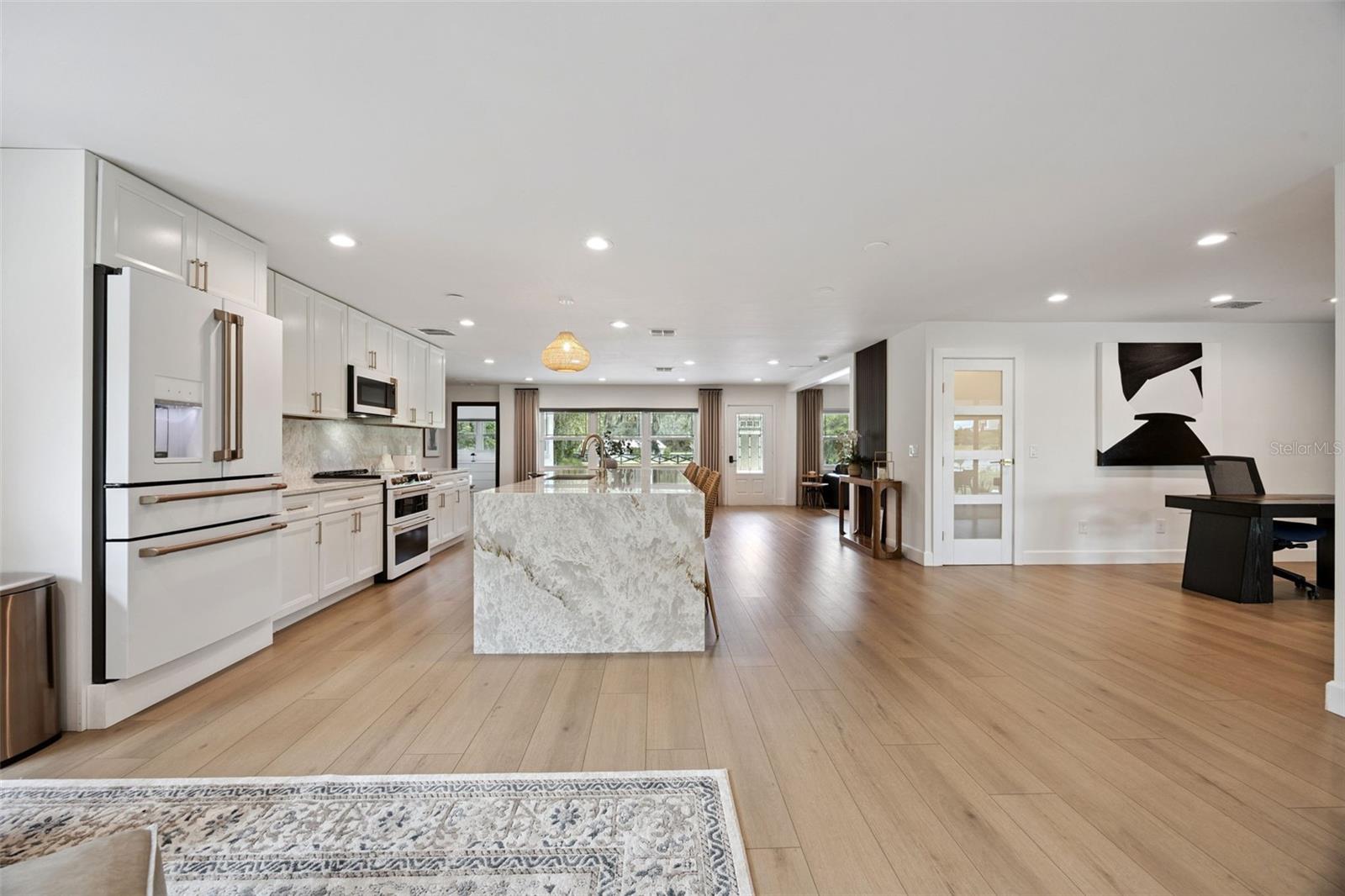 Image 33 of 86 For 17661 Davenport Road