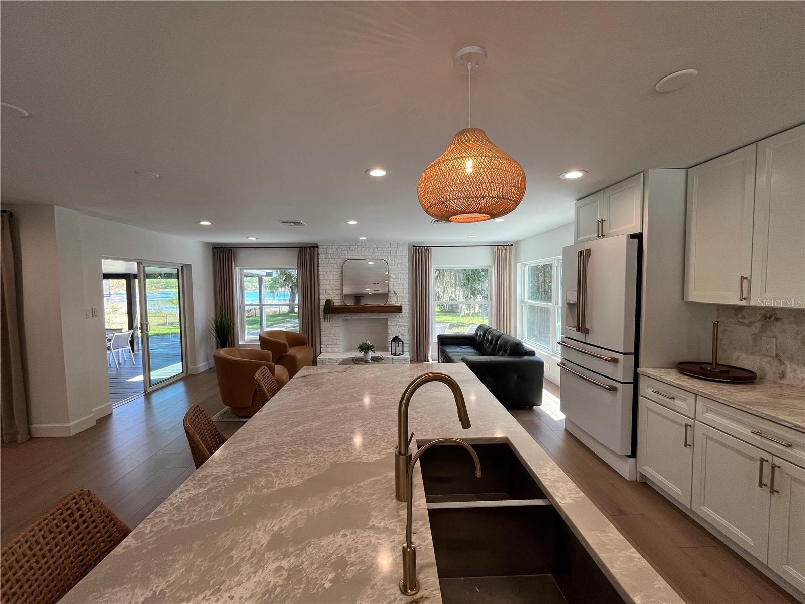 Image 34 of 86 For 17661 Davenport Road