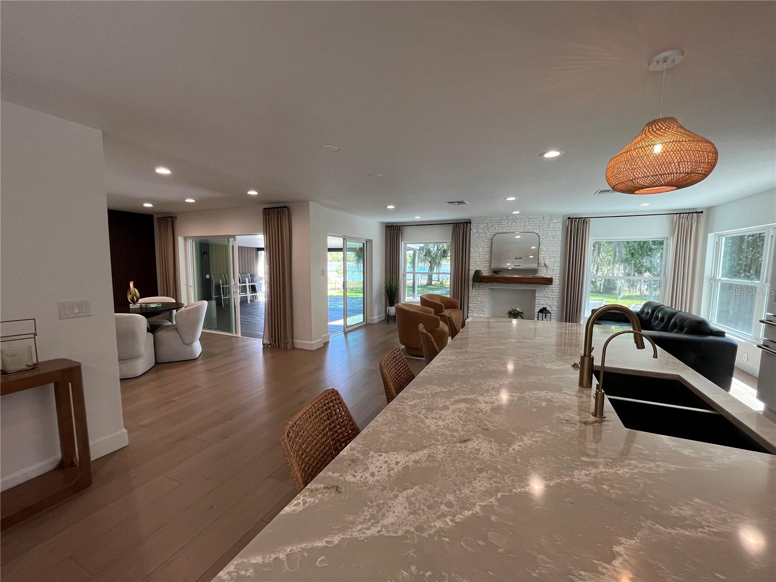 Image 35 of 86 For 17661 Davenport Road