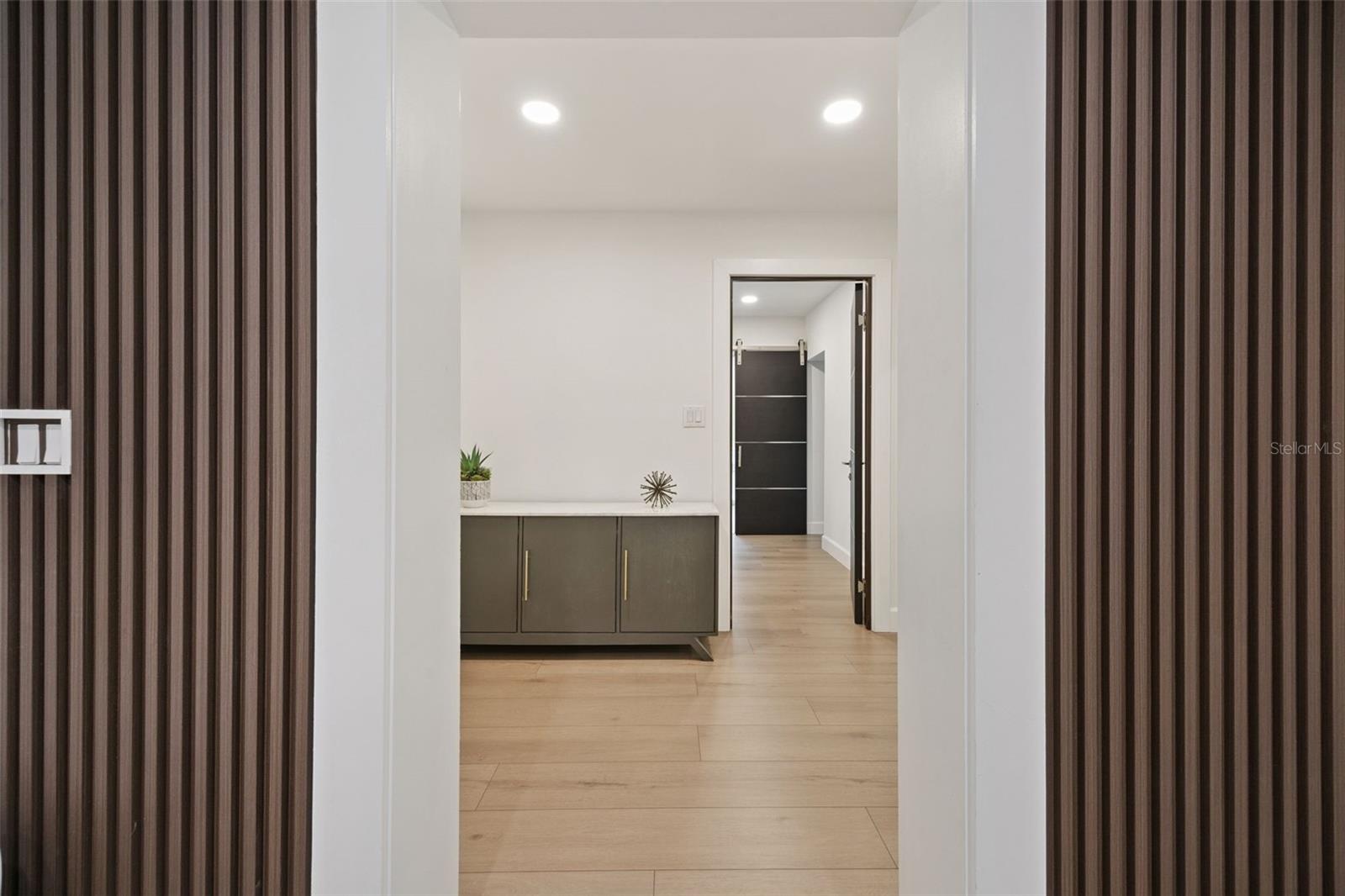 Image 40 of 86 For 17661 Davenport Road