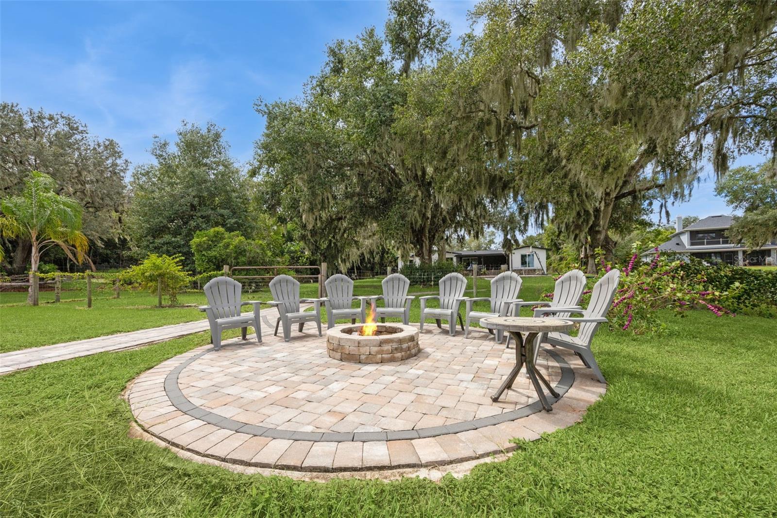 Image 65 of 86 For 17661 Davenport Road