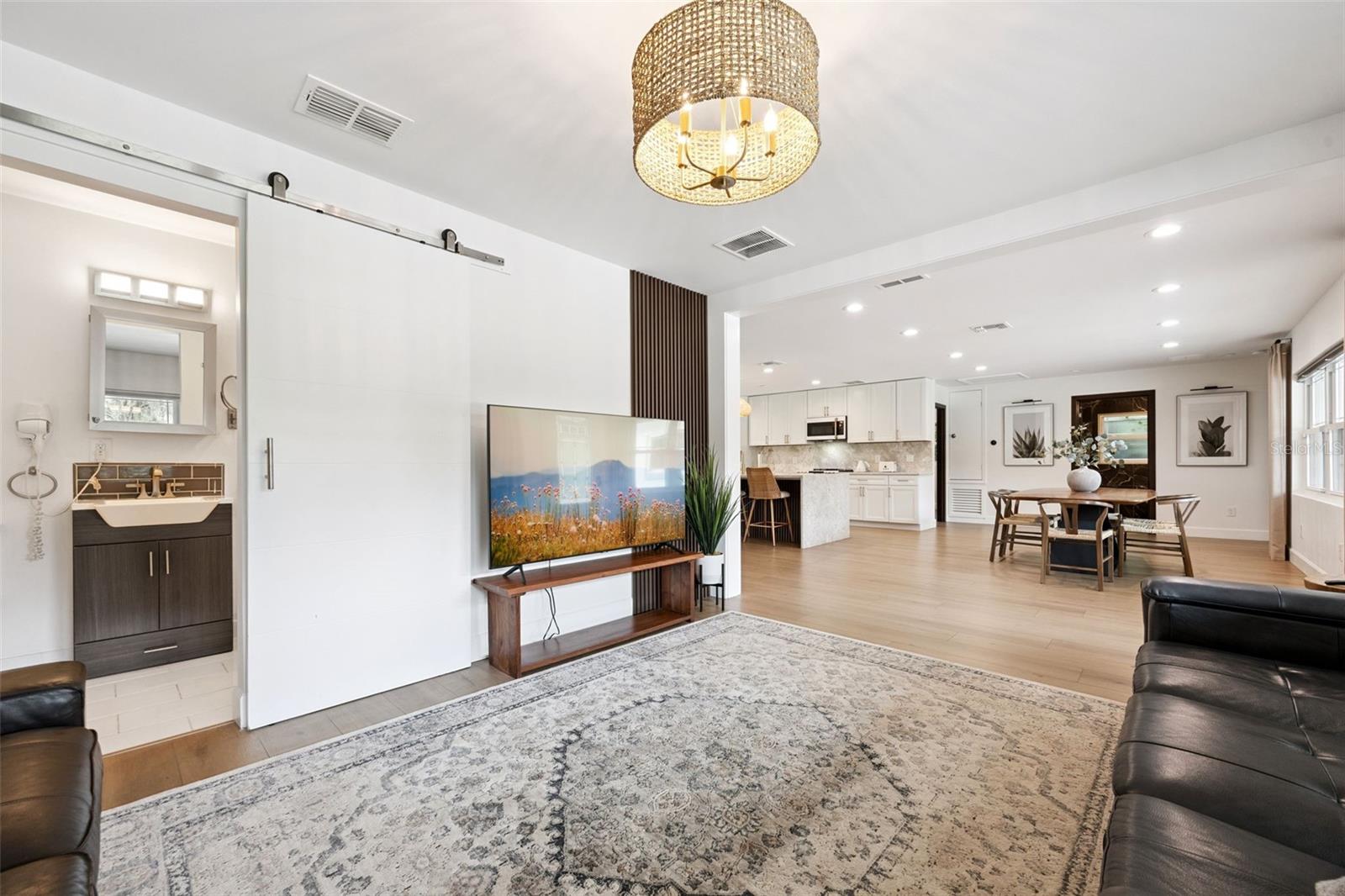 Image 77 of 86 For 17661 Davenport Road