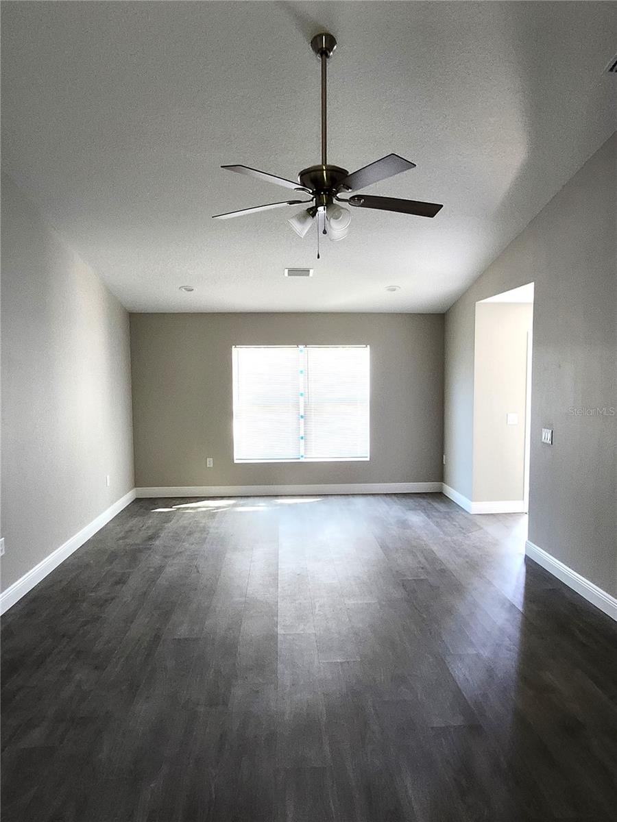 Image 5 of 22 For 2110 South Street