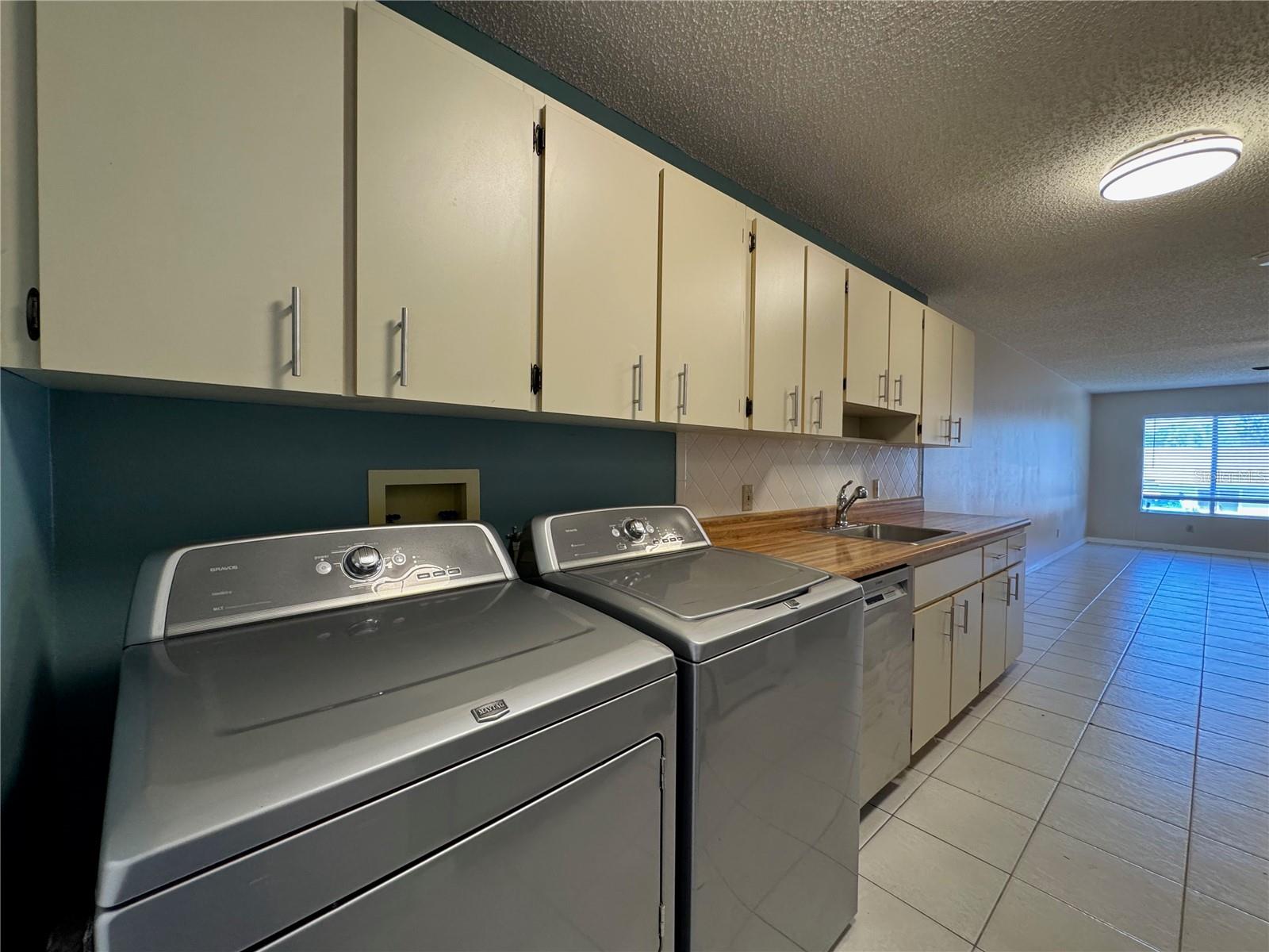 Image 14 of 30 For 12248 Tavares Ridge Circle