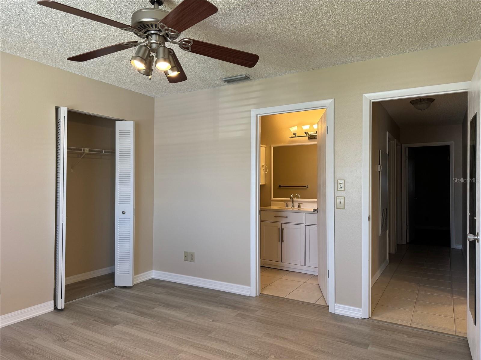 Image 17 of 30 For 12248 Tavares Ridge Circle