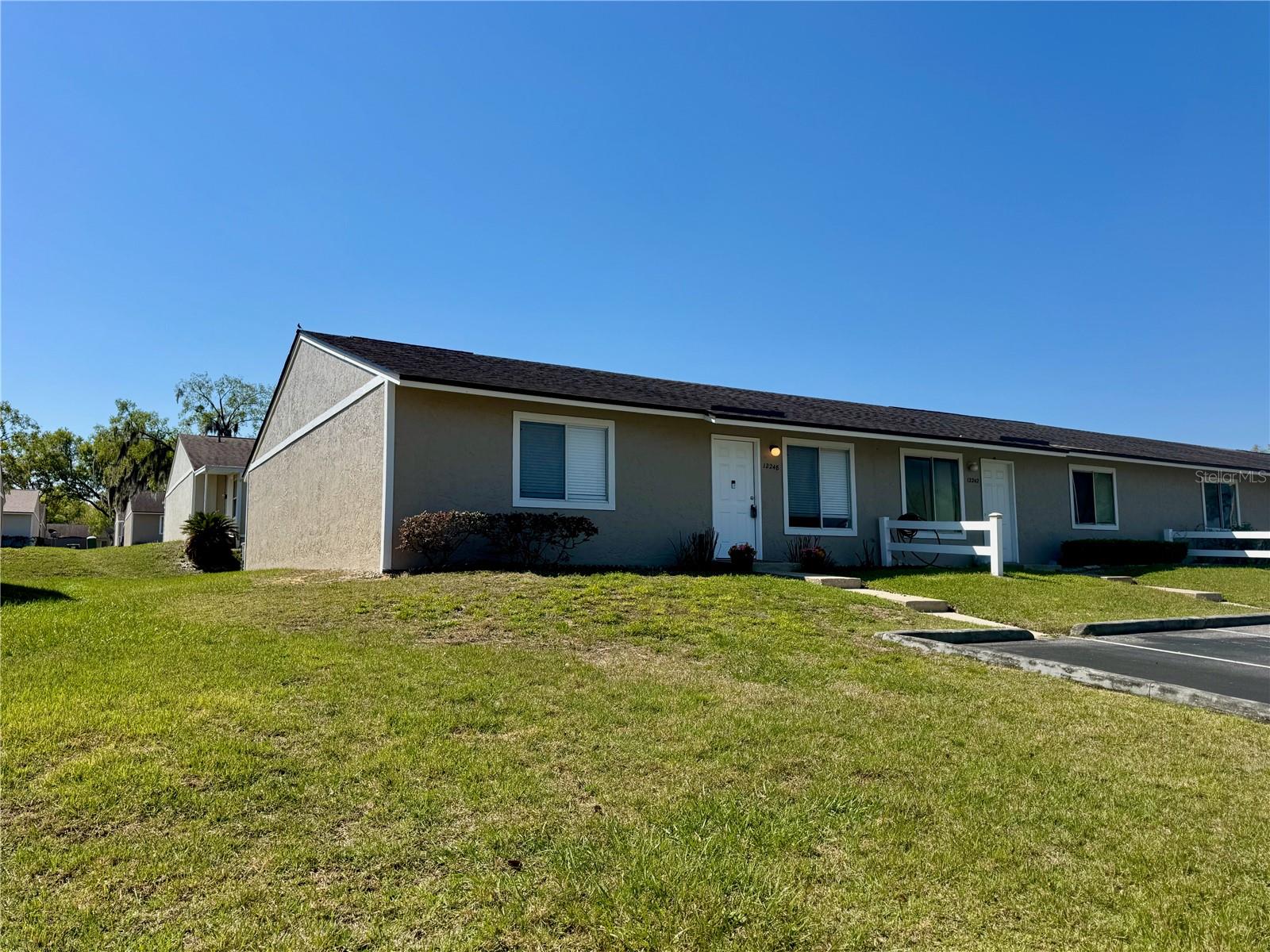 Image 4 of 30 For 12248 Tavares Ridge Circle