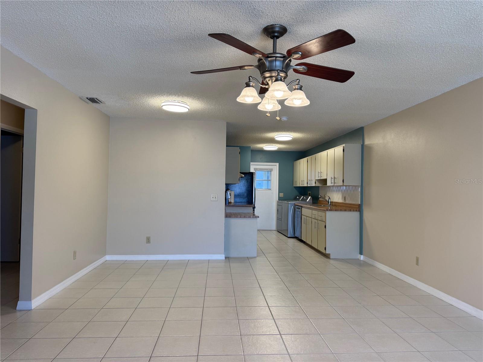 Image 7 of 30 For 12248 Tavares Ridge Circle