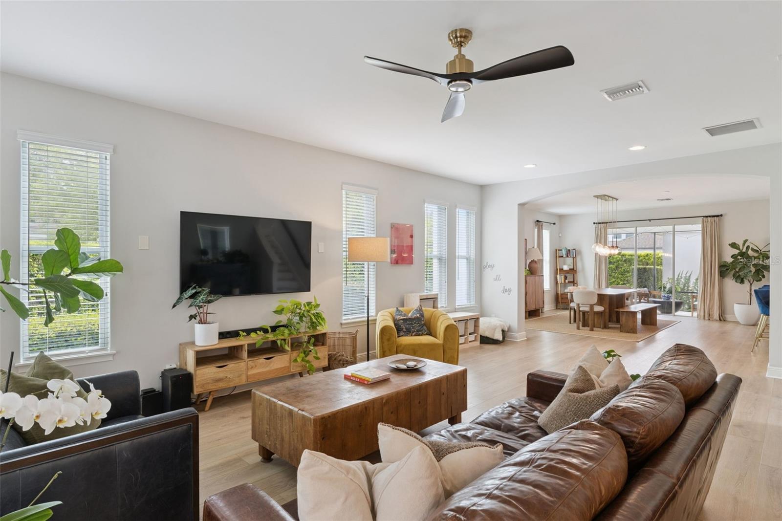 Image 2 of 33 For 7271 Sunny Meadow Aly