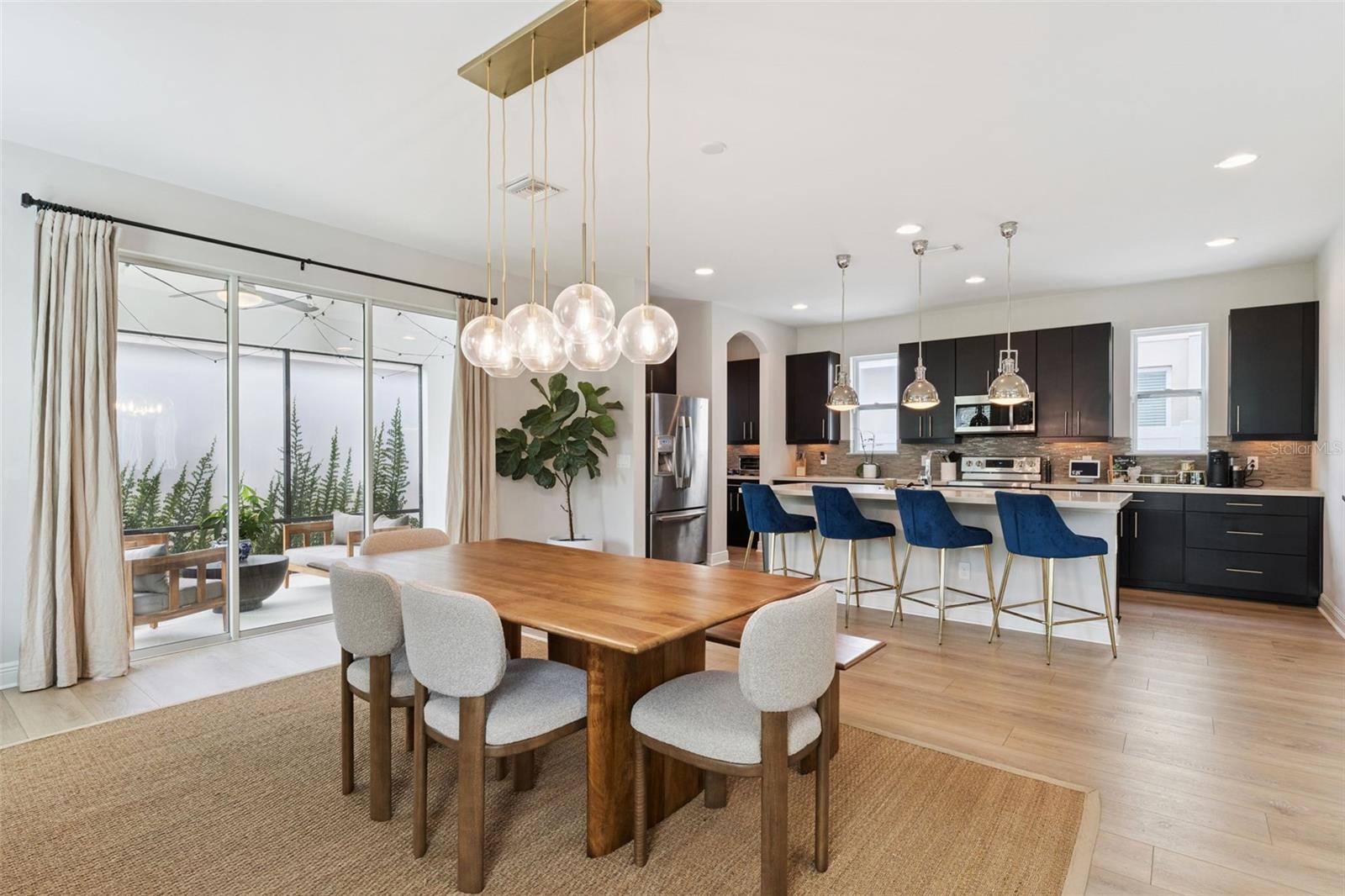 Image 5 of 33 For 7271 Sunny Meadow Aly