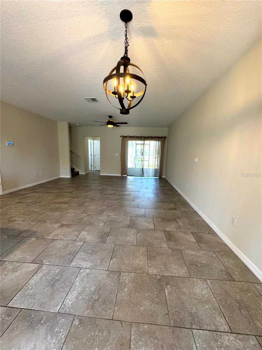 Image 12 of 35 For 16917 Tesla Alley