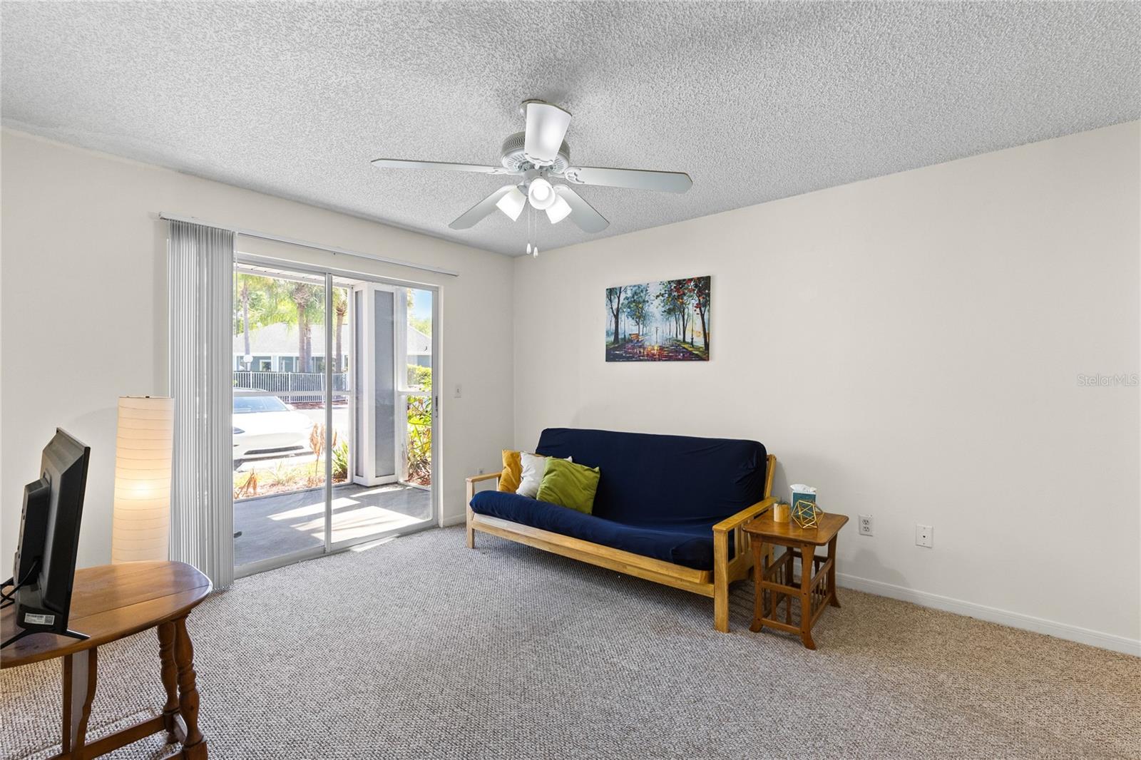 Image 10 of 40 For 2516 Grassy Point Drive 102