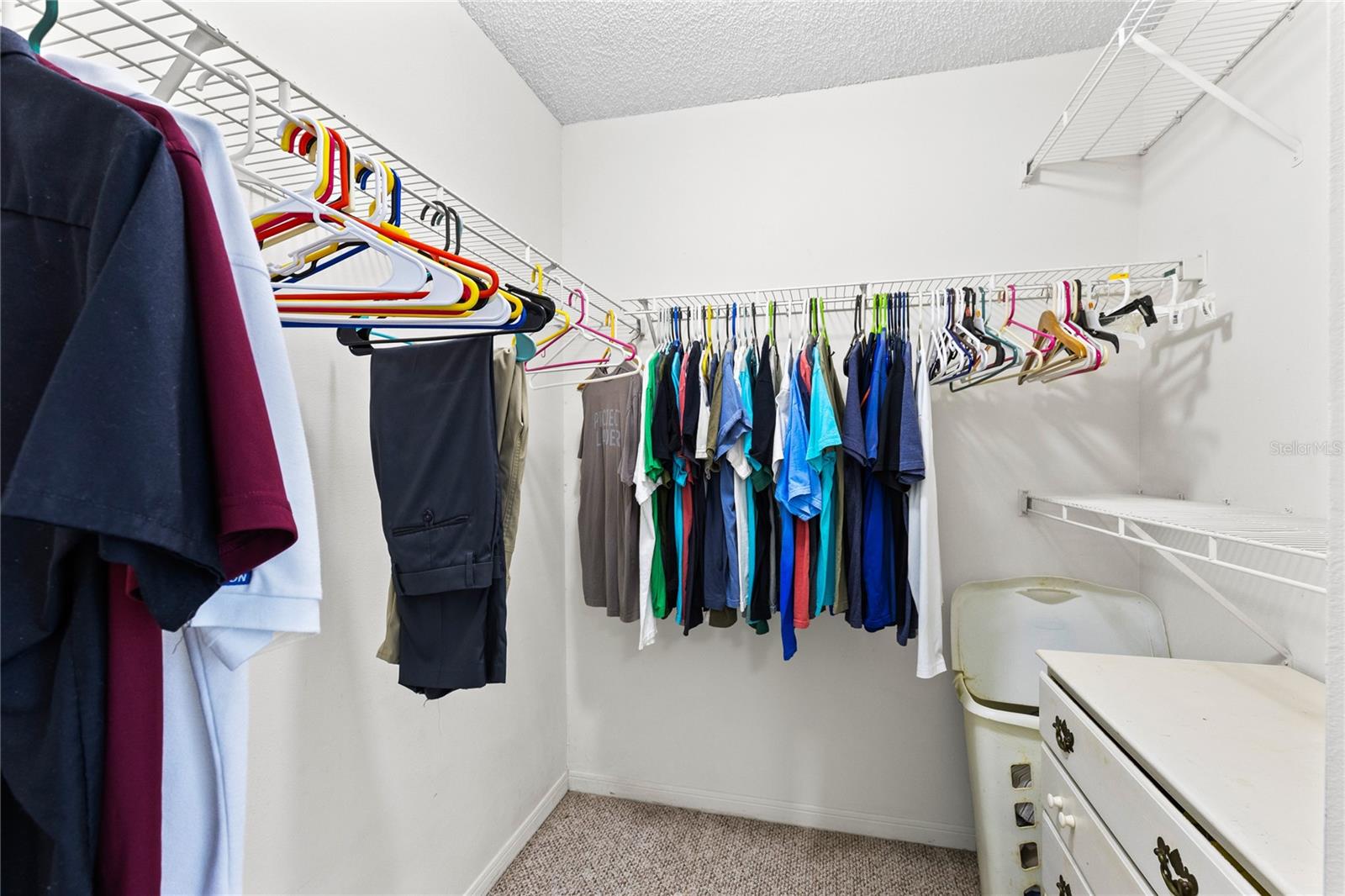 Image 18 of 40 For 2516 Grassy Point Drive 102