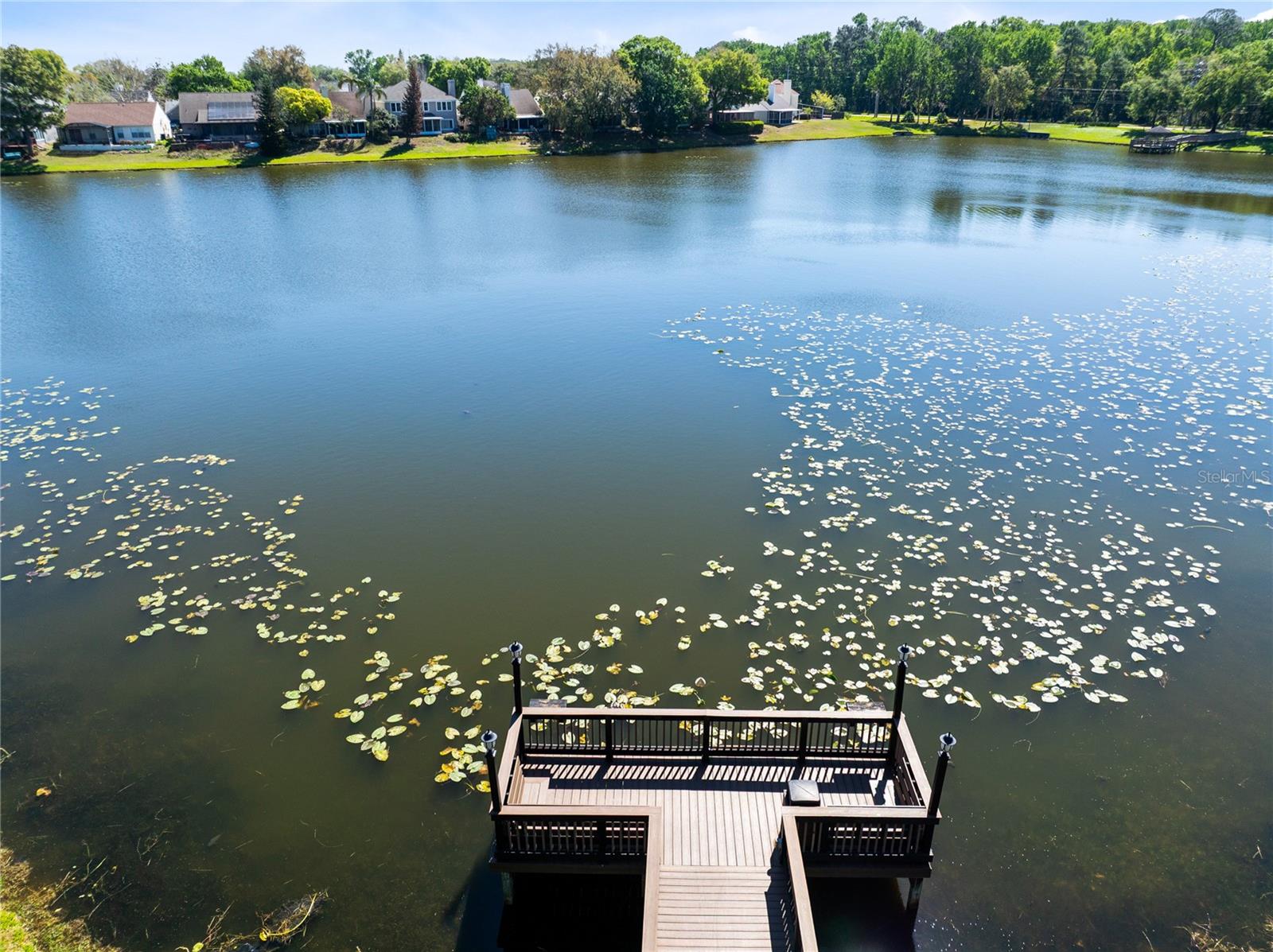 Image 22 of 40 For 2516 Grassy Point Drive 102