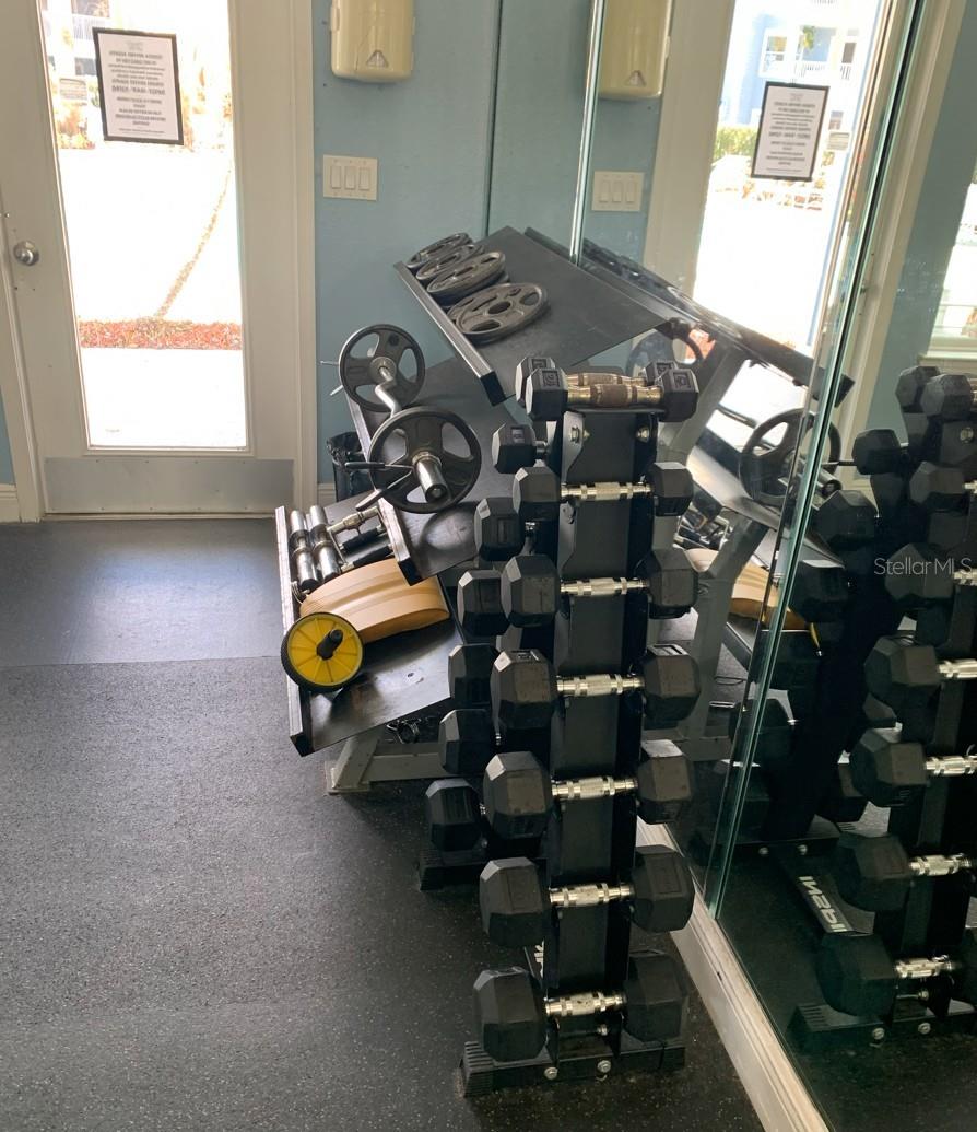 Image 40 of 40 For 2516 Grassy Point Drive 102