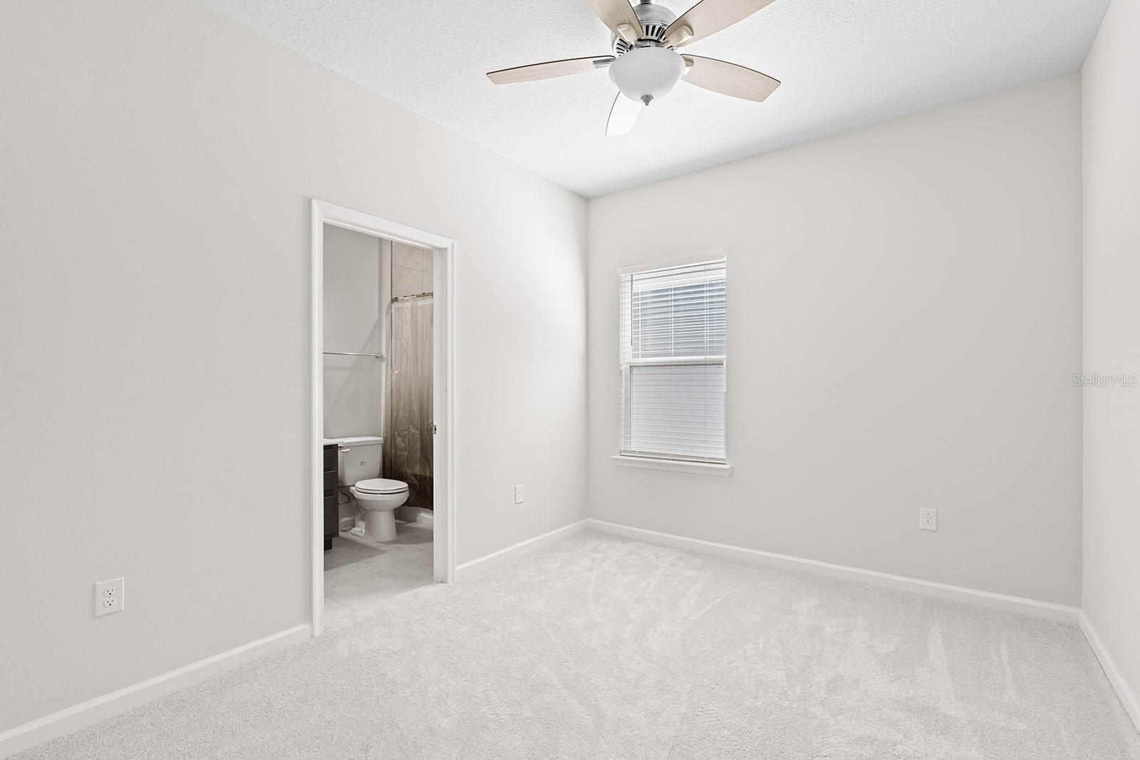 Image 23 of 35 For 2964 Slough Creek Drive