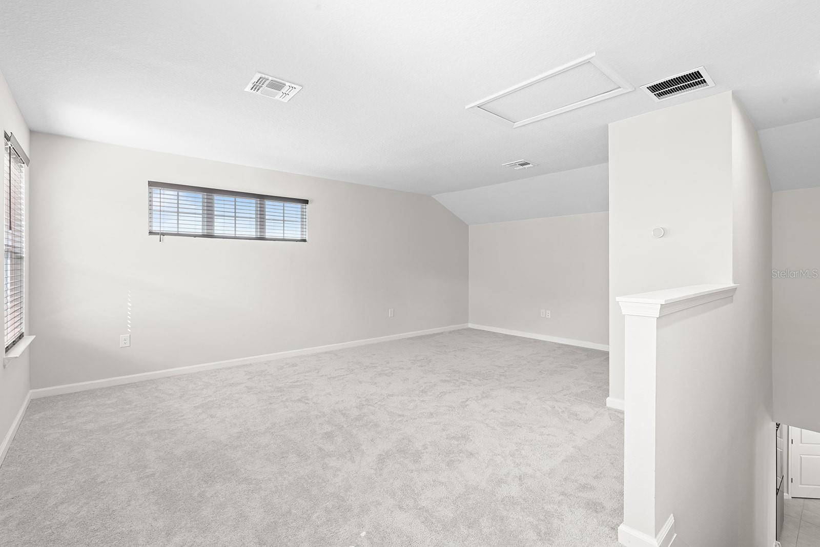 Image 27 of 35 For 2964 Slough Creek Drive