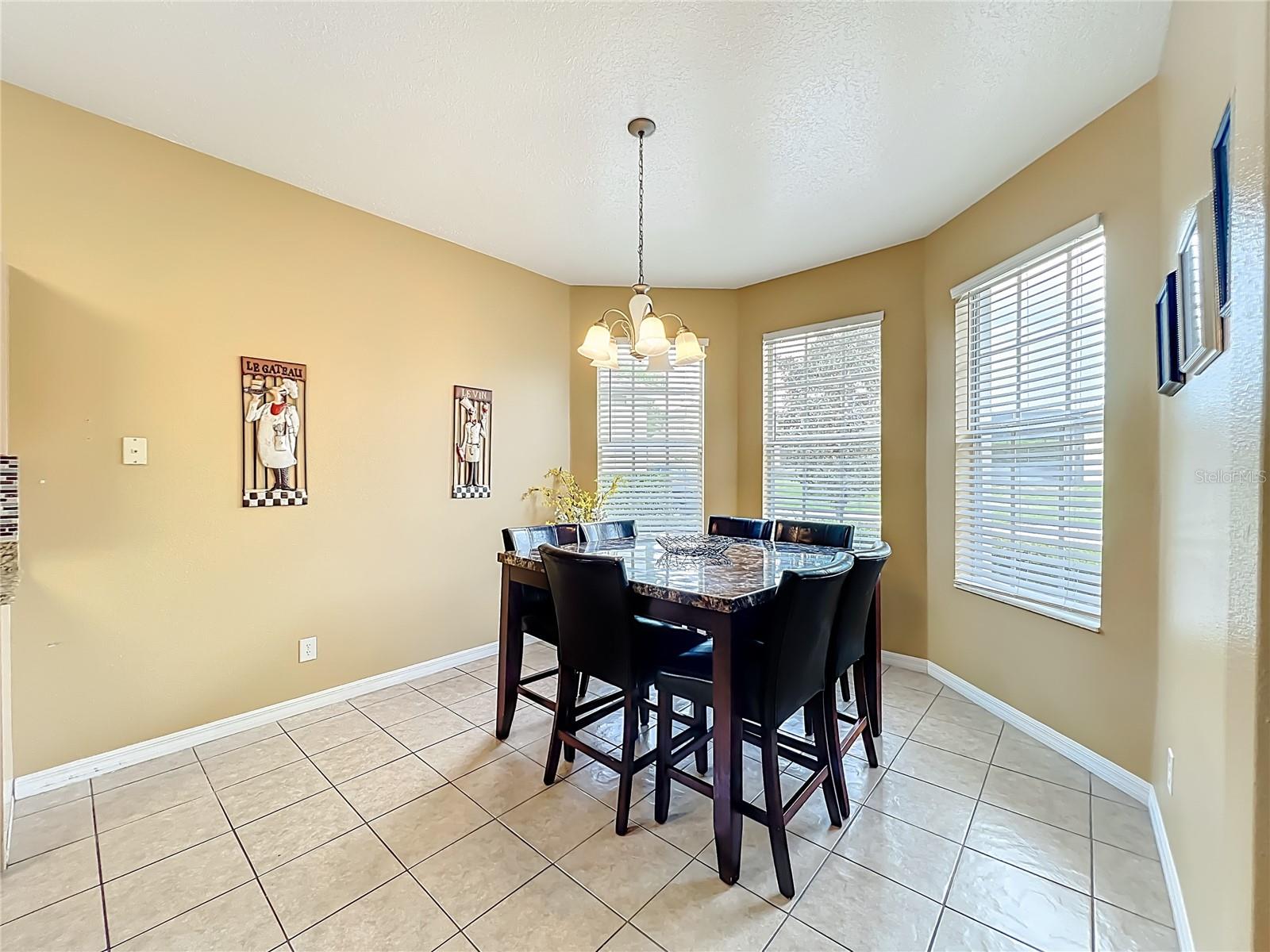 Image 15 of 71 For 520 Orista Drive