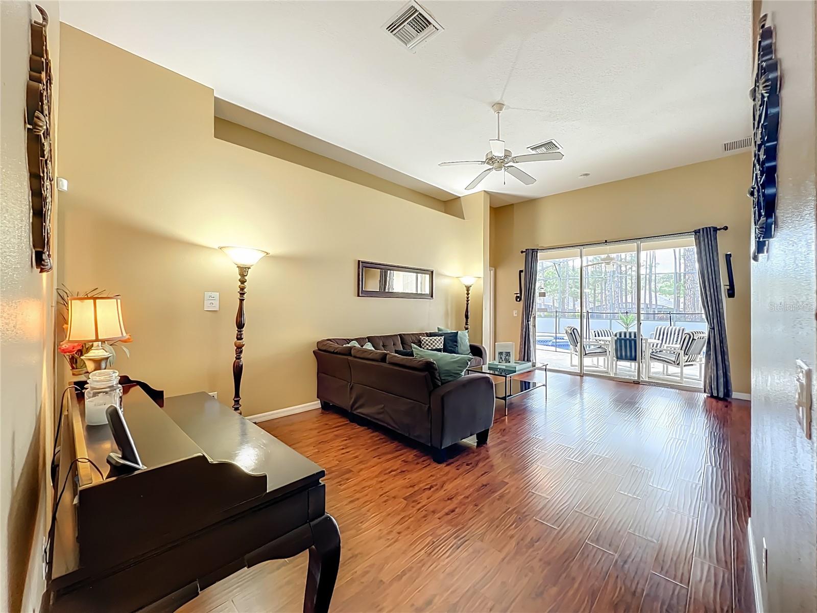 Image 19 of 71 For 520 Orista Drive