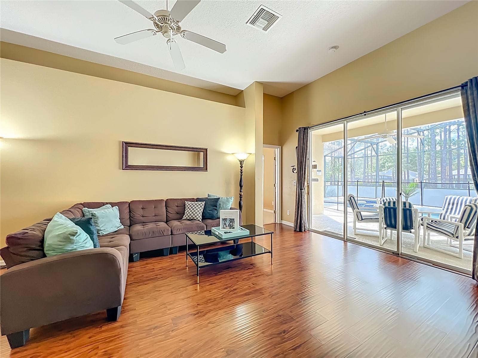 Image 21 of 71 For 520 Orista Drive