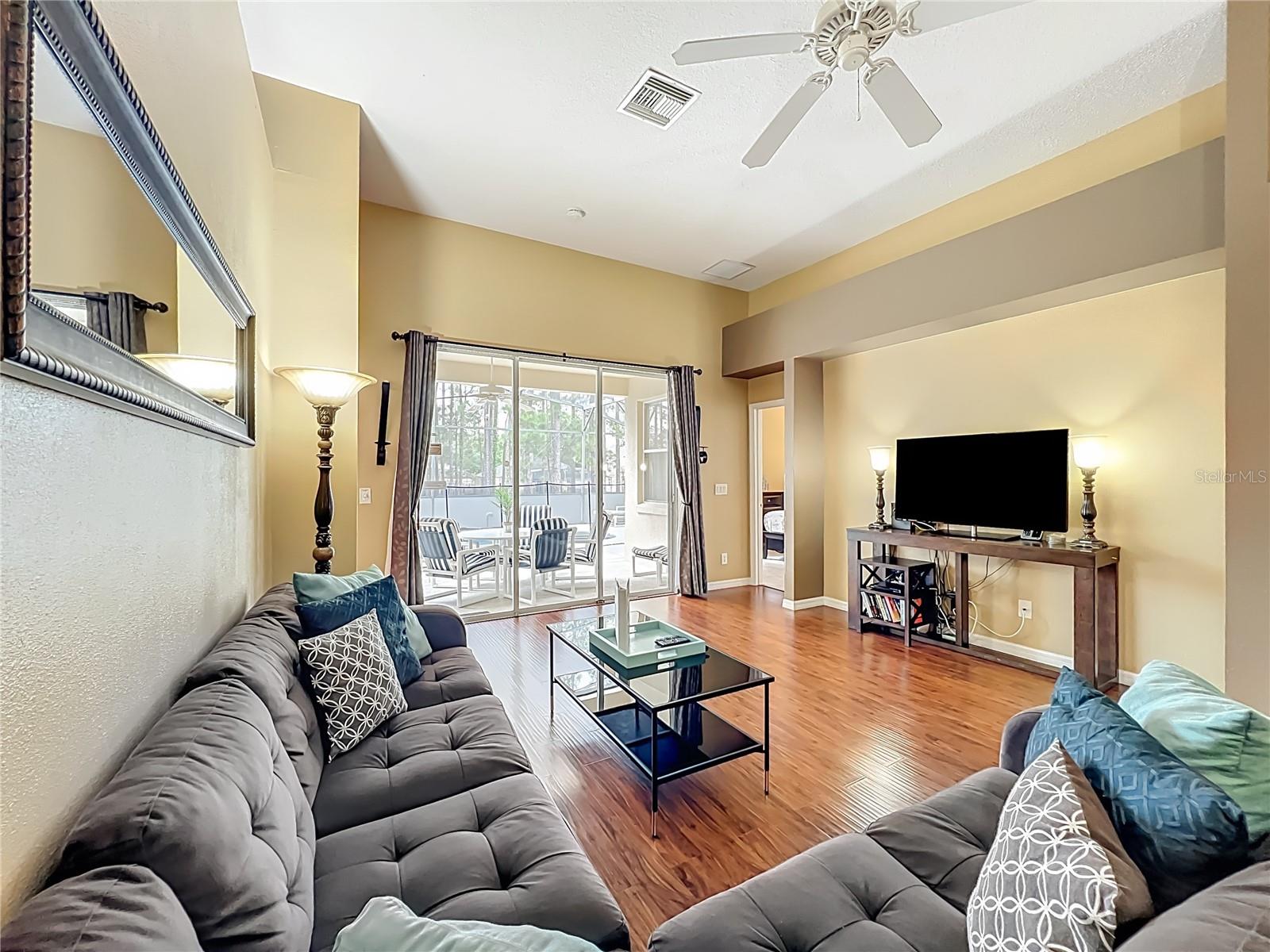 Image 24 of 71 For 520 Orista Drive