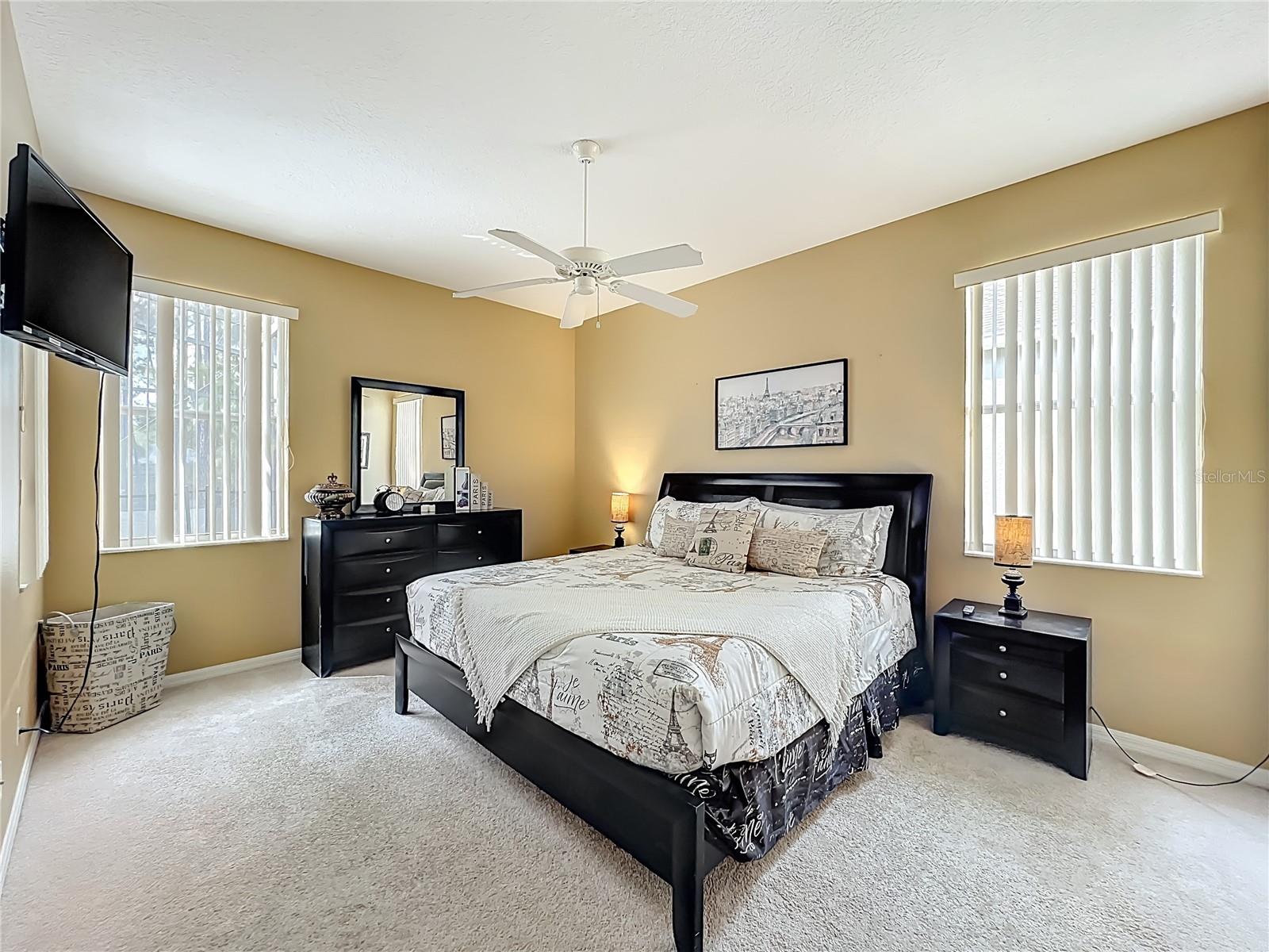 Image 26 of 71 For 520 Orista Drive