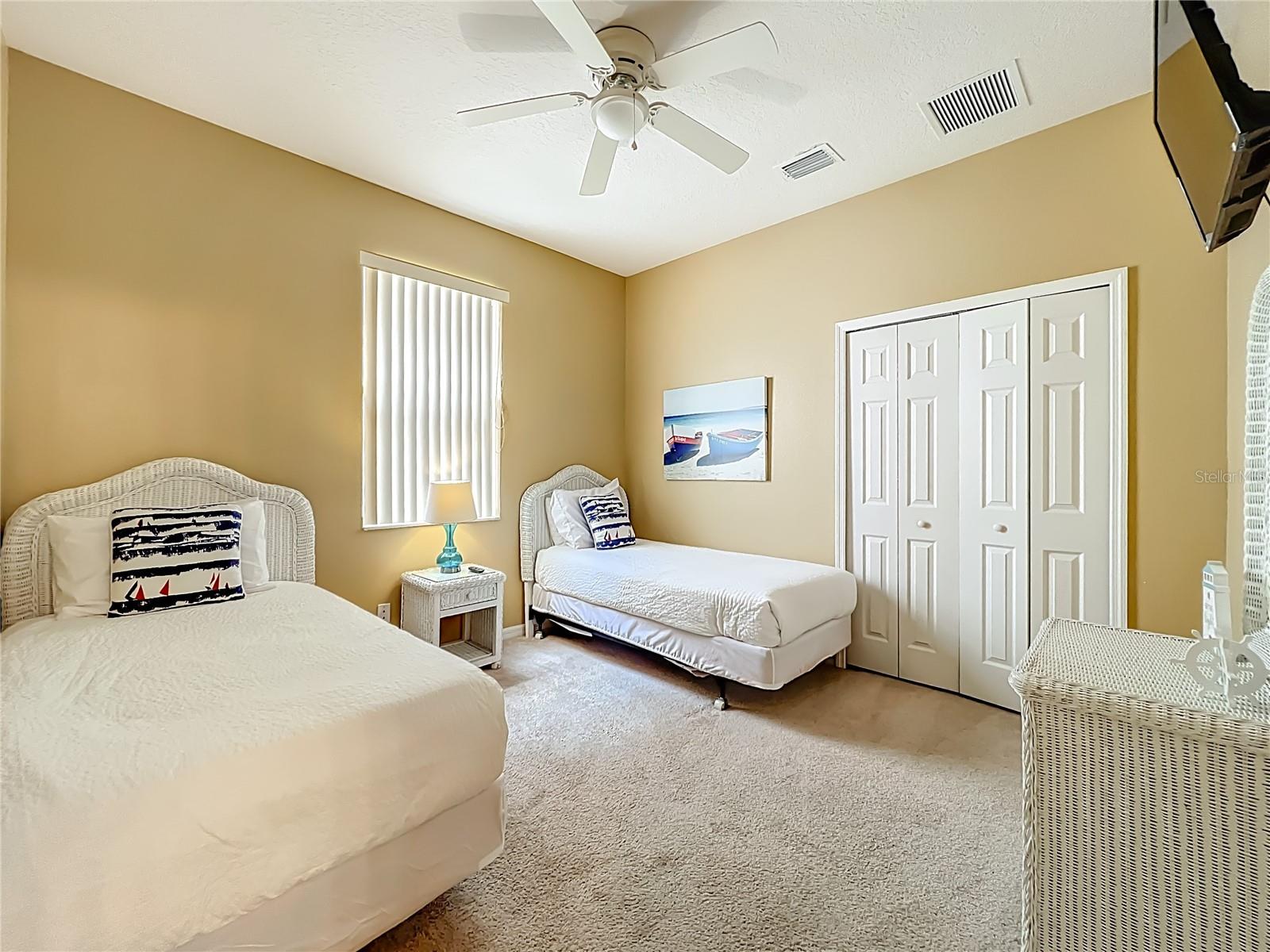 Image 37 of 71 For 520 Orista Drive