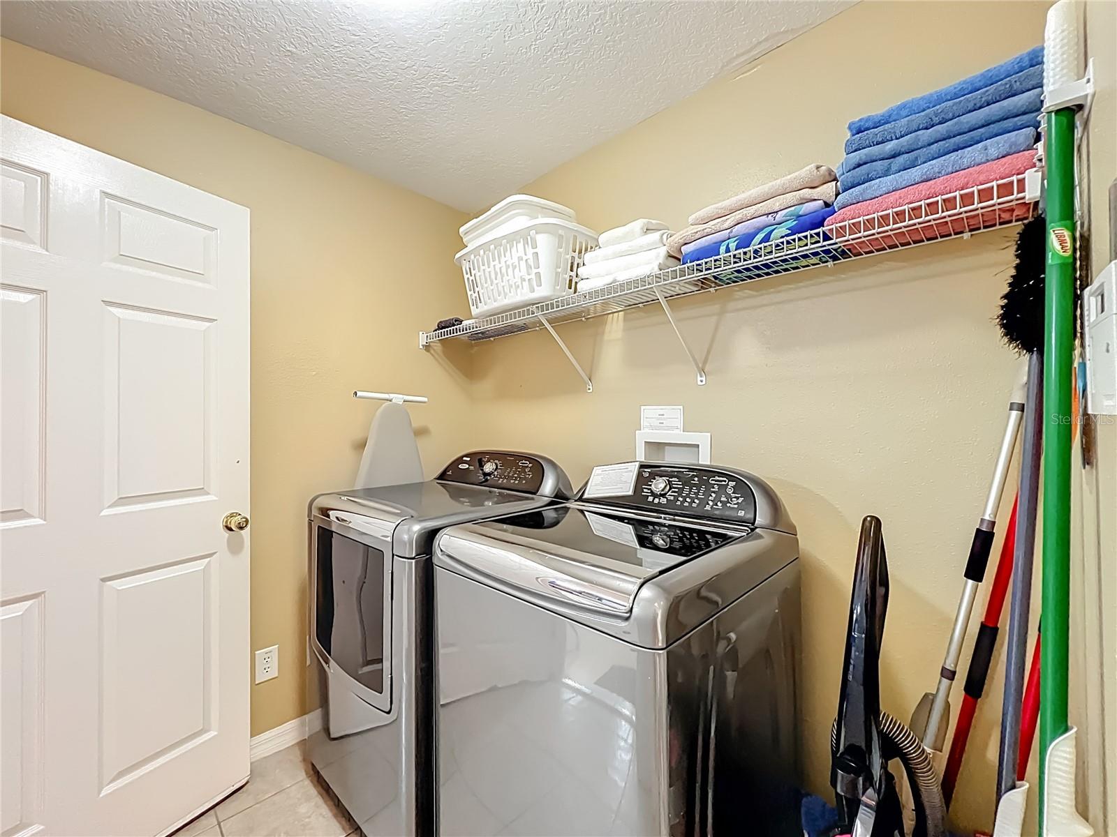 Image 51 of 71 For 520 Orista Drive