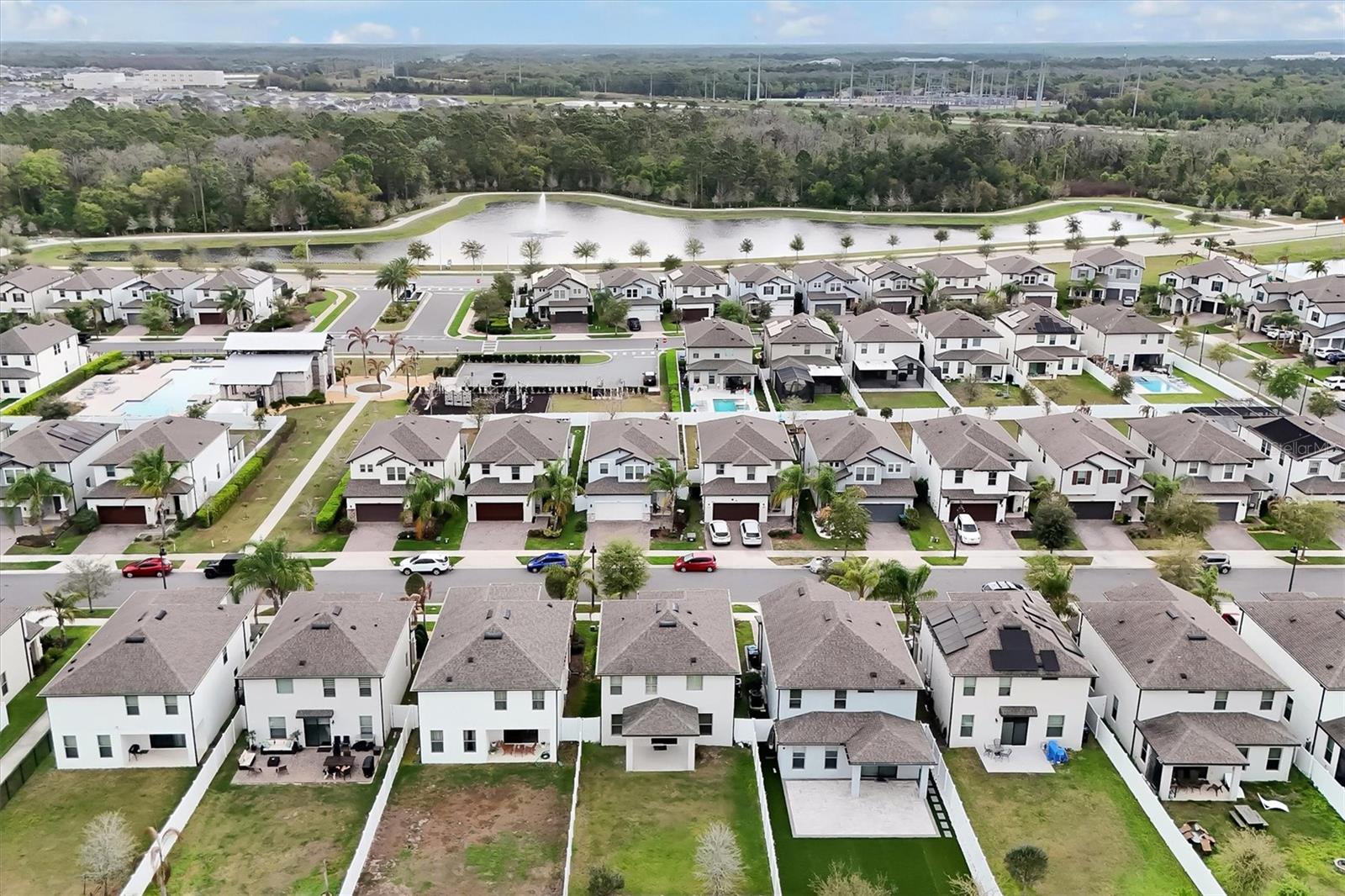 Image 35 of 37 For 9872 Aurea Moss Lane