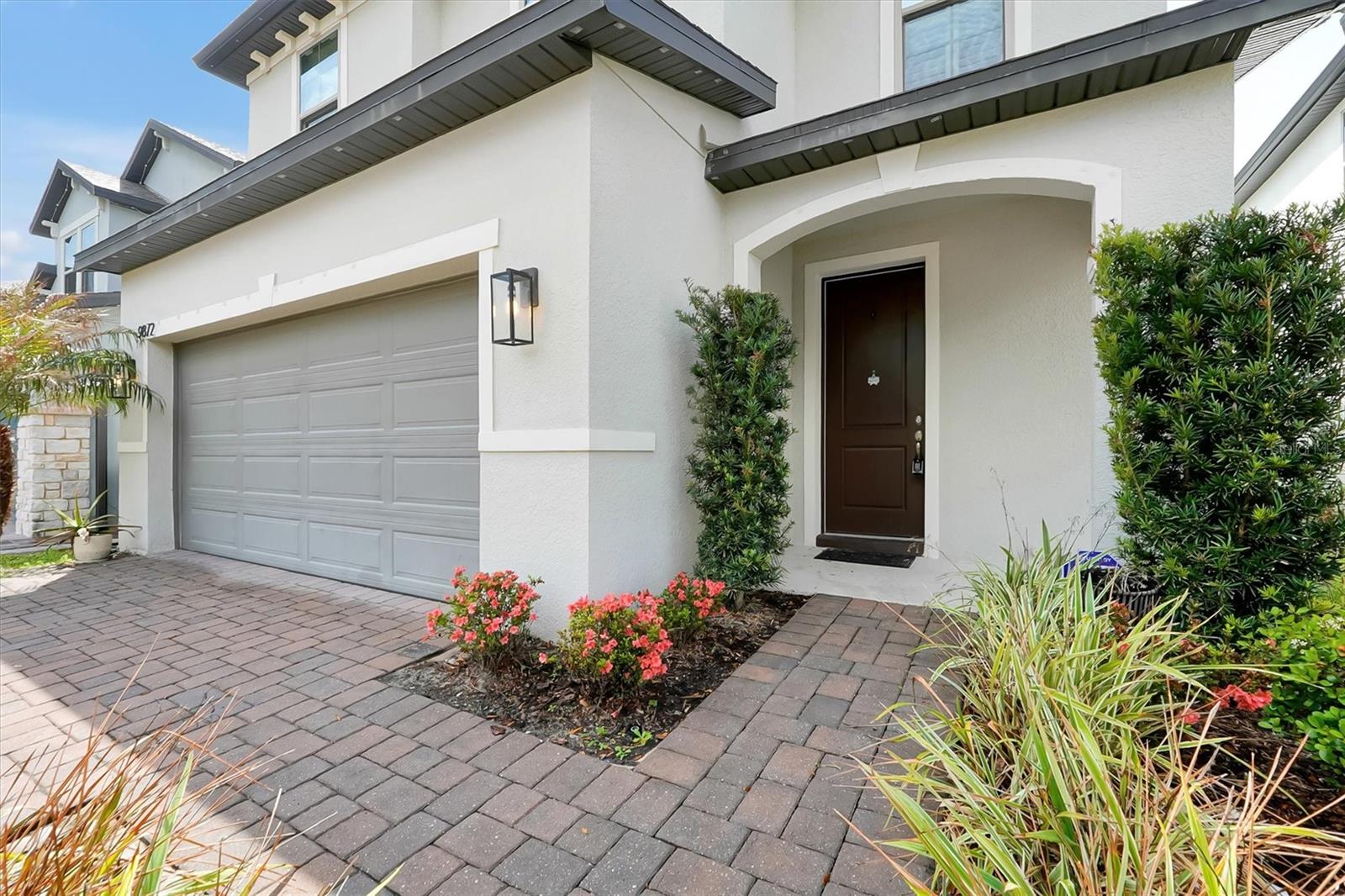 Image 4 of 37 For 9872 Aurea Moss Lane