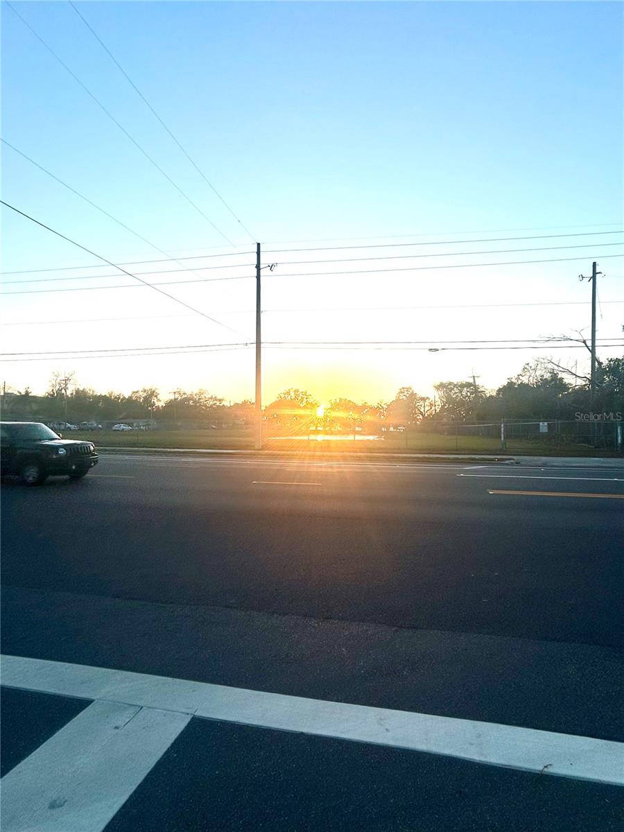 Image 6 of 7 For 2035 Rio Grande Avenue