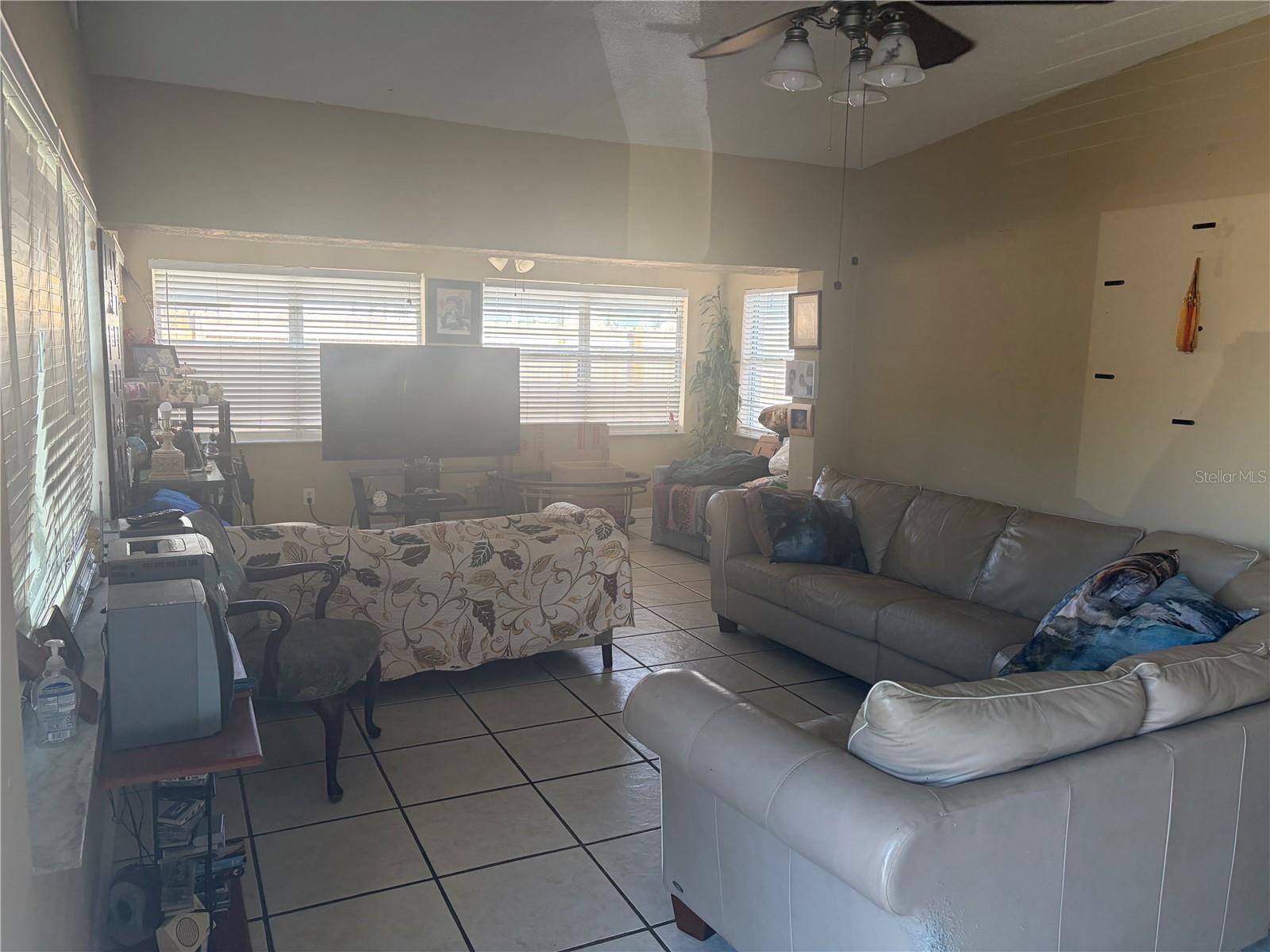 Image 2 of 6 For 2988 Novus Street