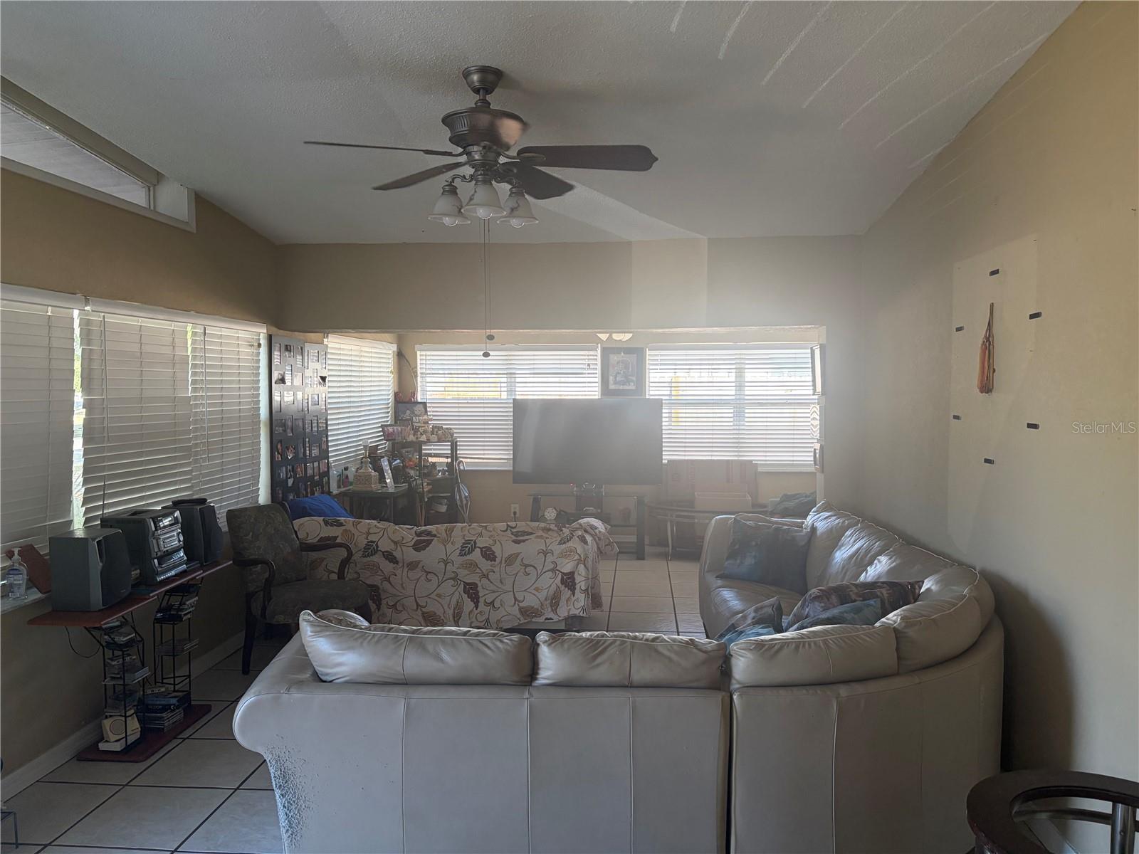 Image 3 of 6 For 2988 Novus Street