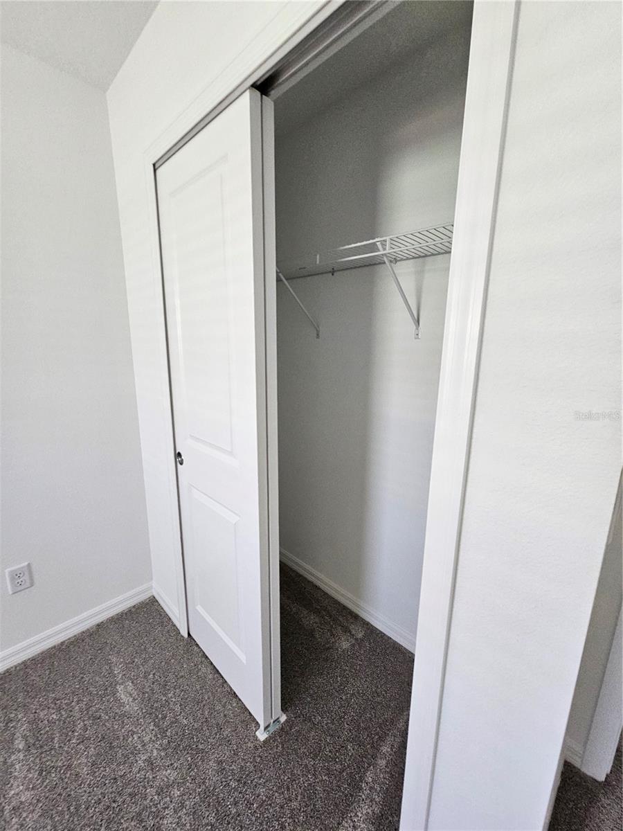 Image 21 of 27 For 11483 Harboview St