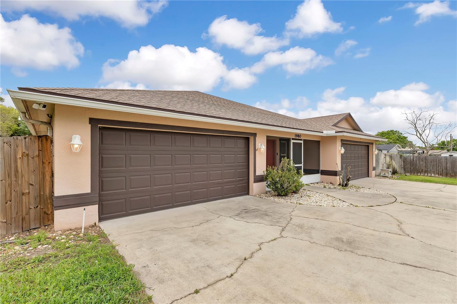 Image 2 of 40 For 1980 Summer Court