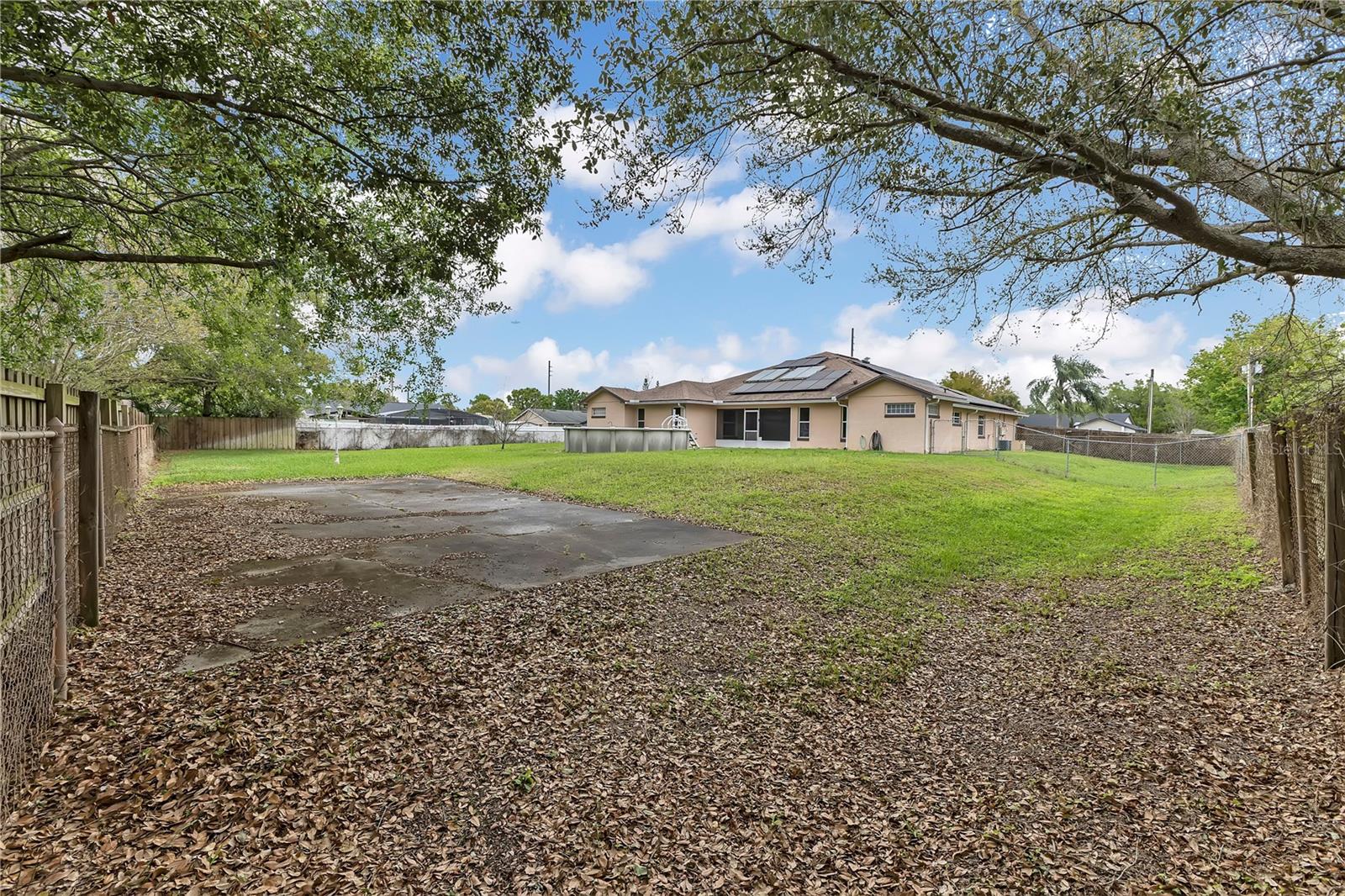 Image 29 of 40 For 1980 Summer Court