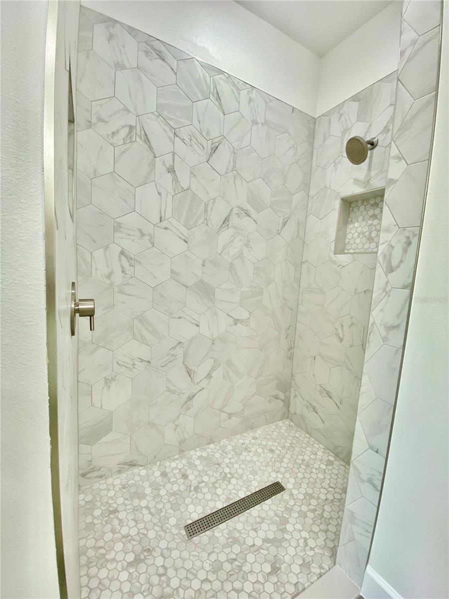 Image 43 of 69 For 10006 Massey Street