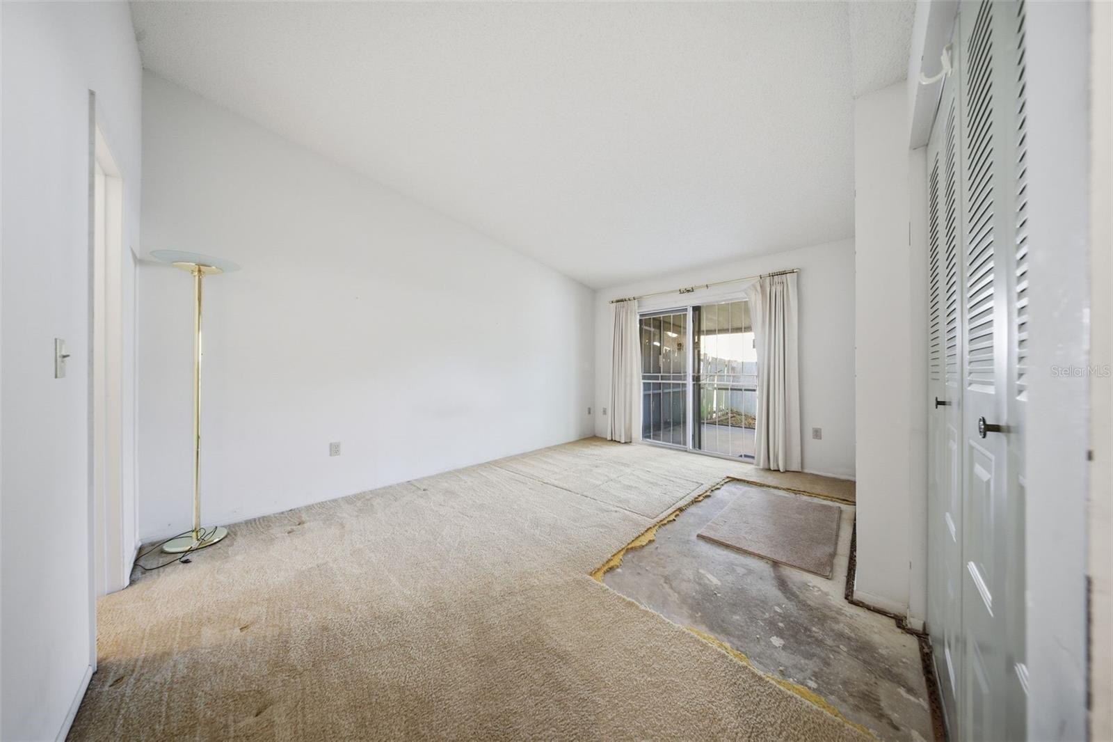 Image 14 of 32 For 1222 Westside Drive