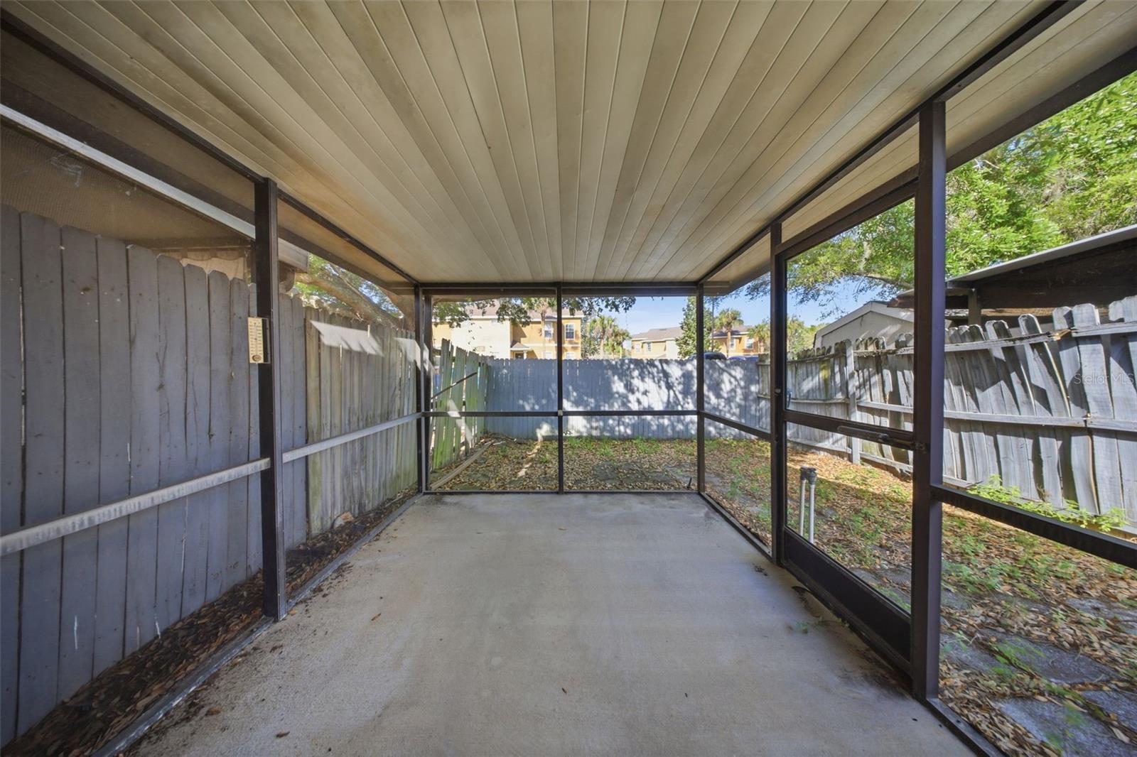 Image 19 of 32 For 1222 Westside Drive