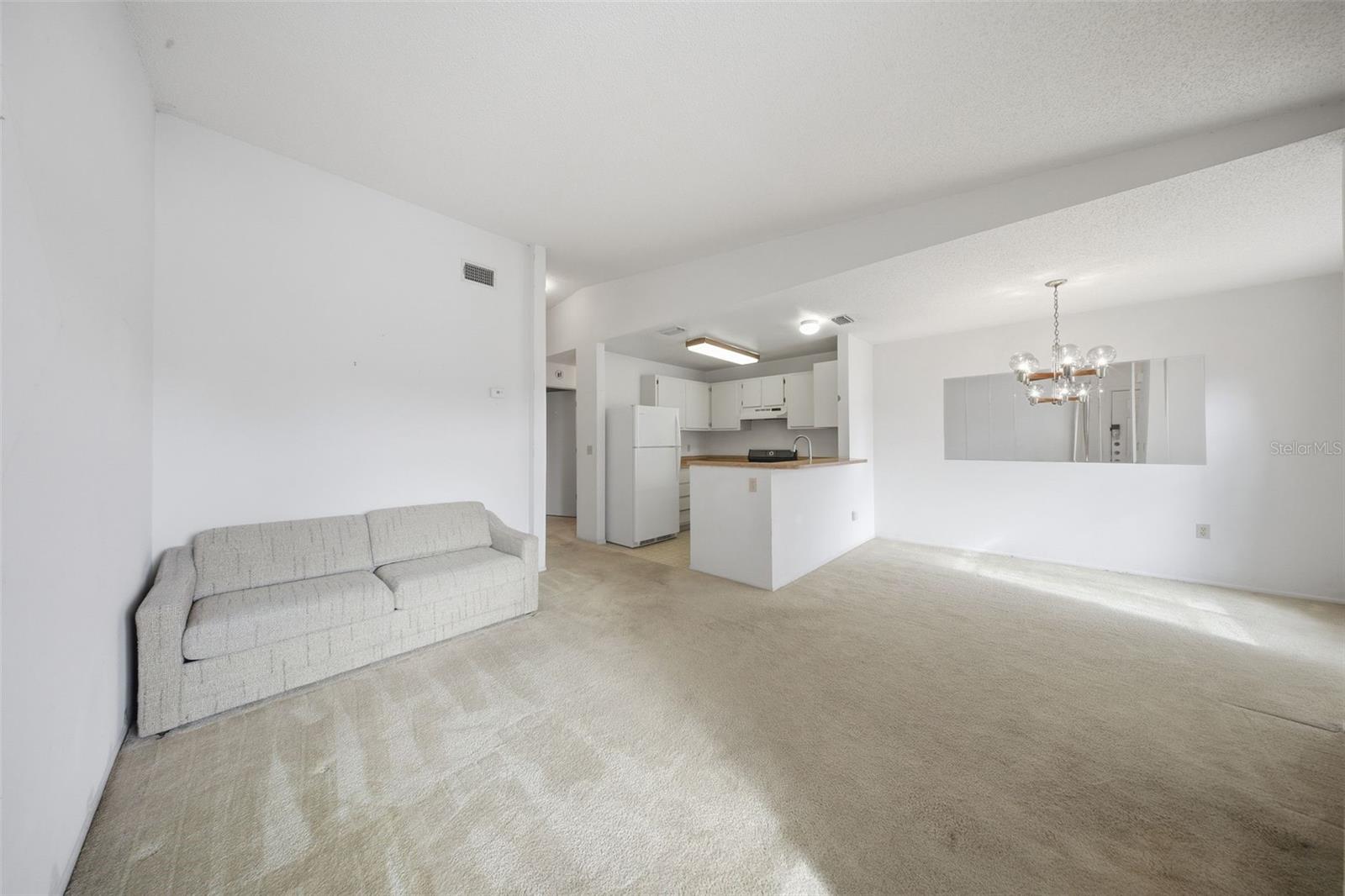 Image 5 of 32 For 1222 Westside Drive