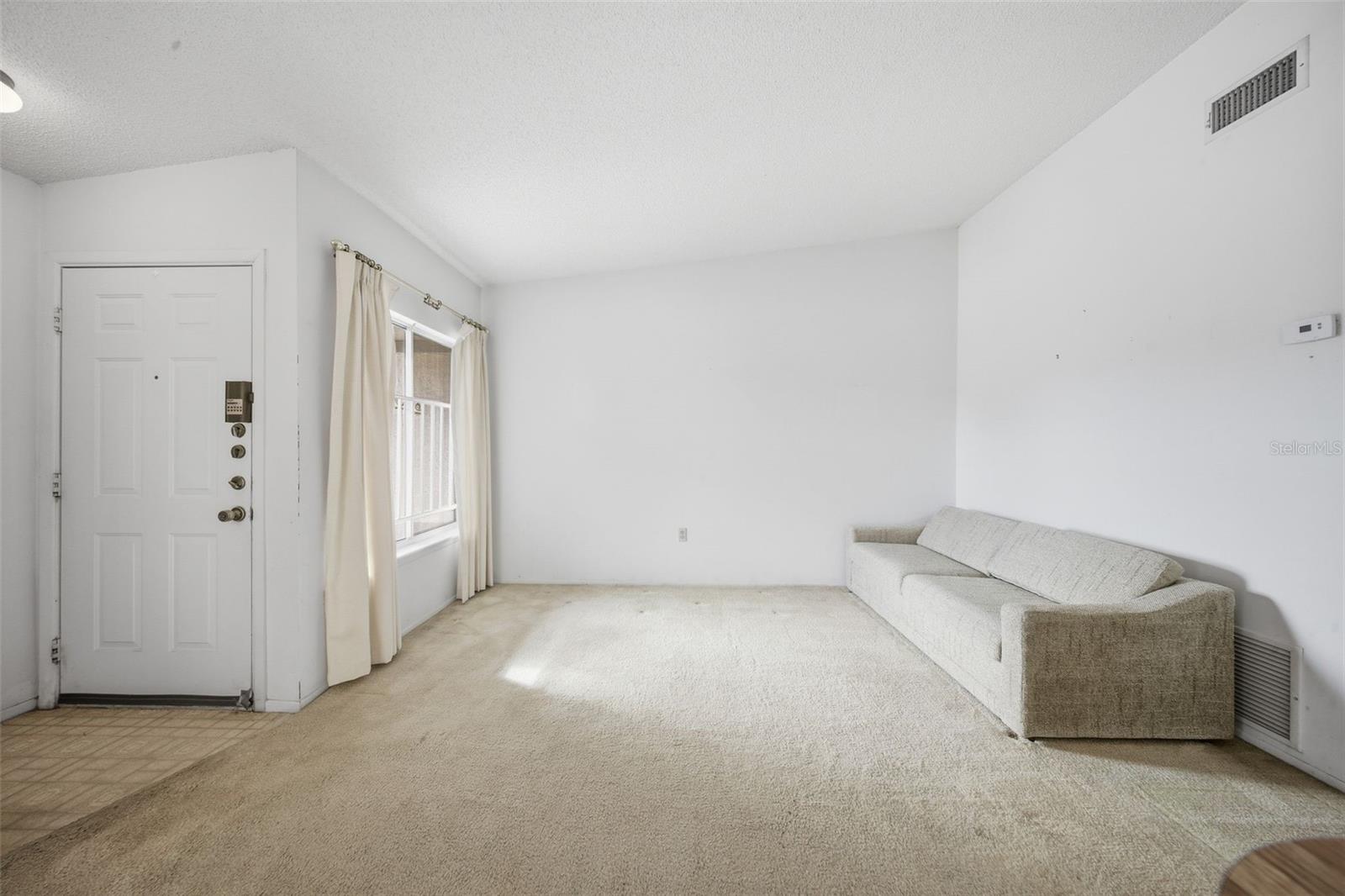 Image 6 of 32 For 1222 Westside Drive