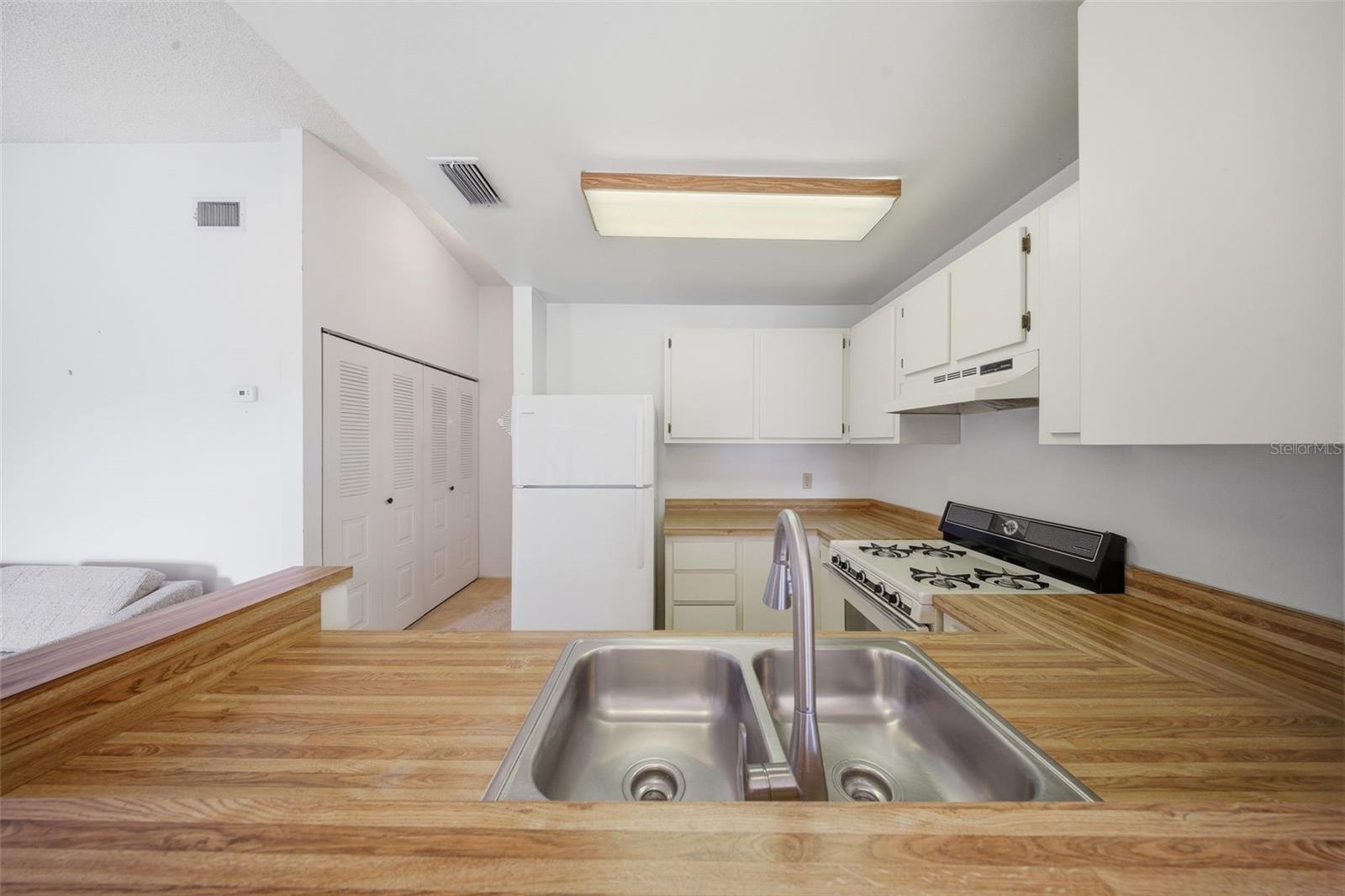 Image 9 of 32 For 1222 Westside Drive