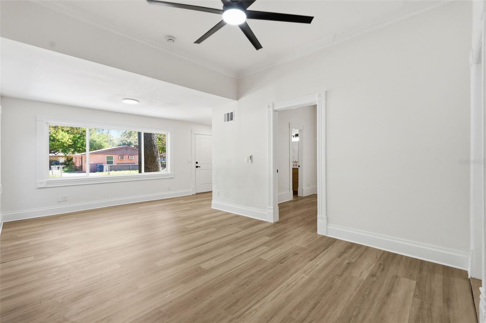 Image 11 of 47 For 10012 10th Street