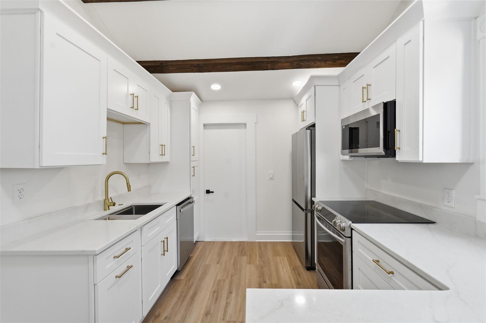 Image 14 of 47 For 10012 10th Street