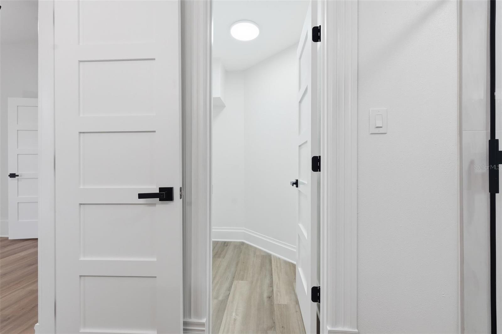 Image 25 of 47 For 10012 10th Street